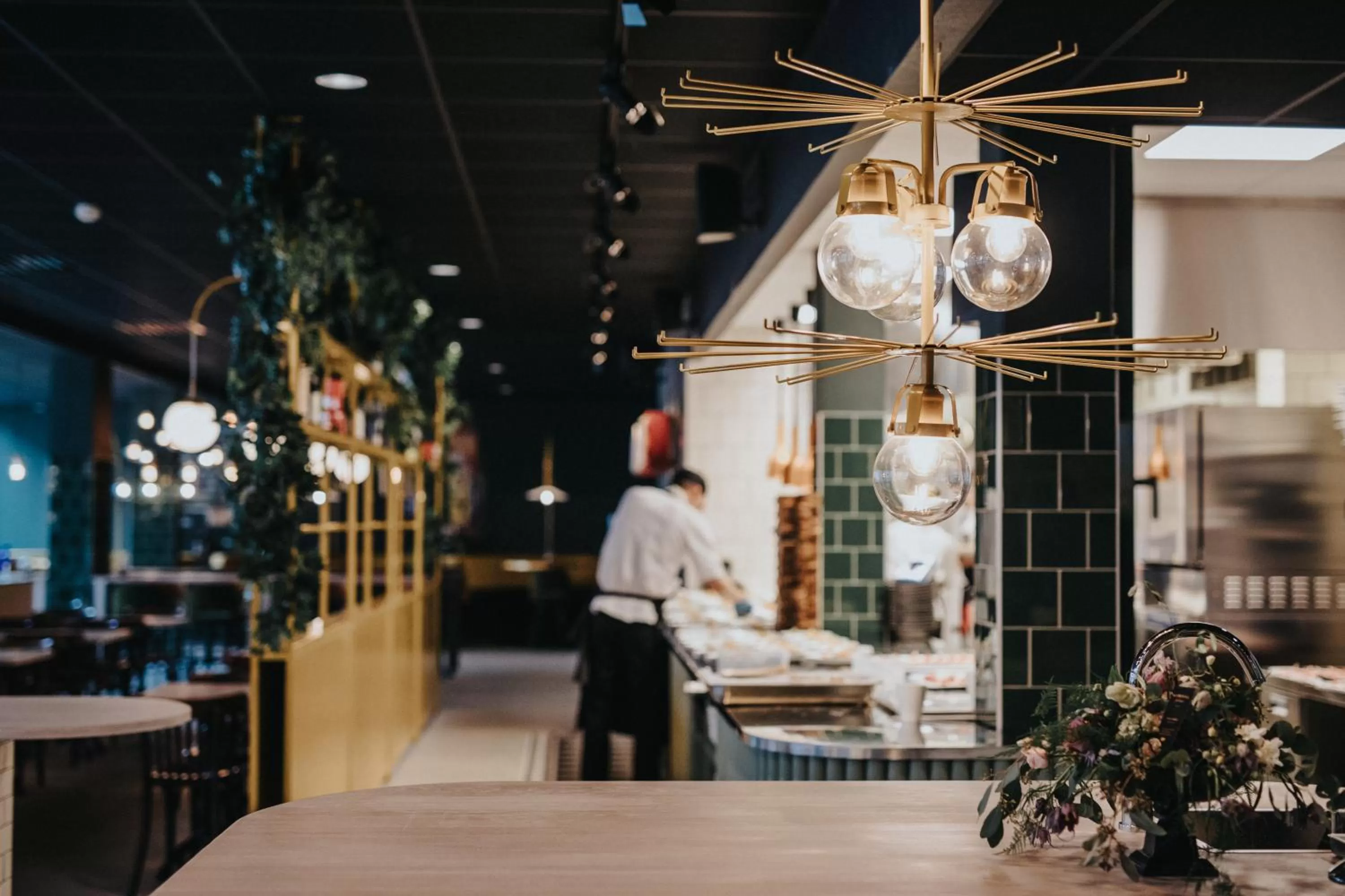 Restaurant/places to eat in Best Western Plus Hus 57