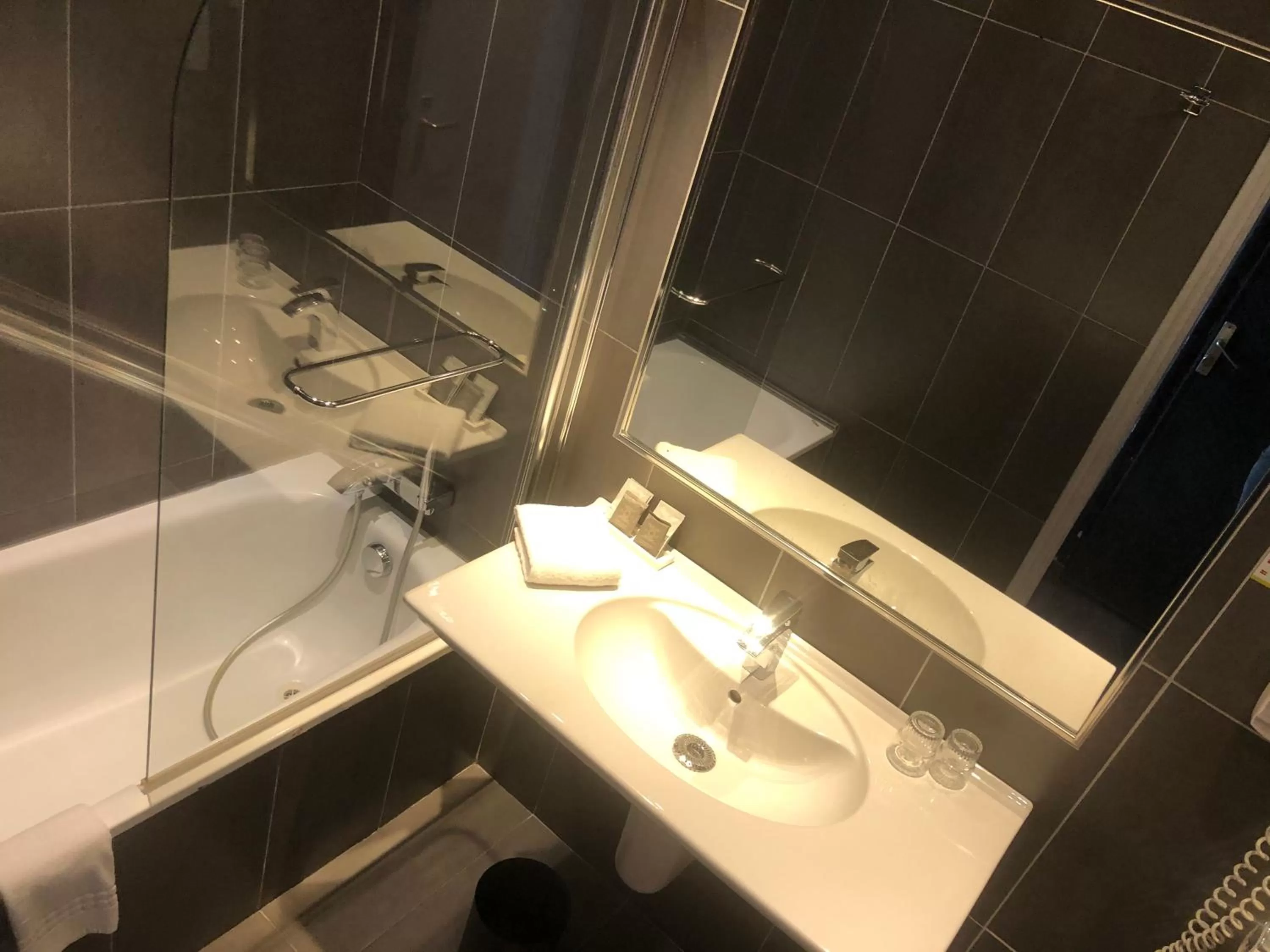 Bathroom in Boutique Hôtel Azur