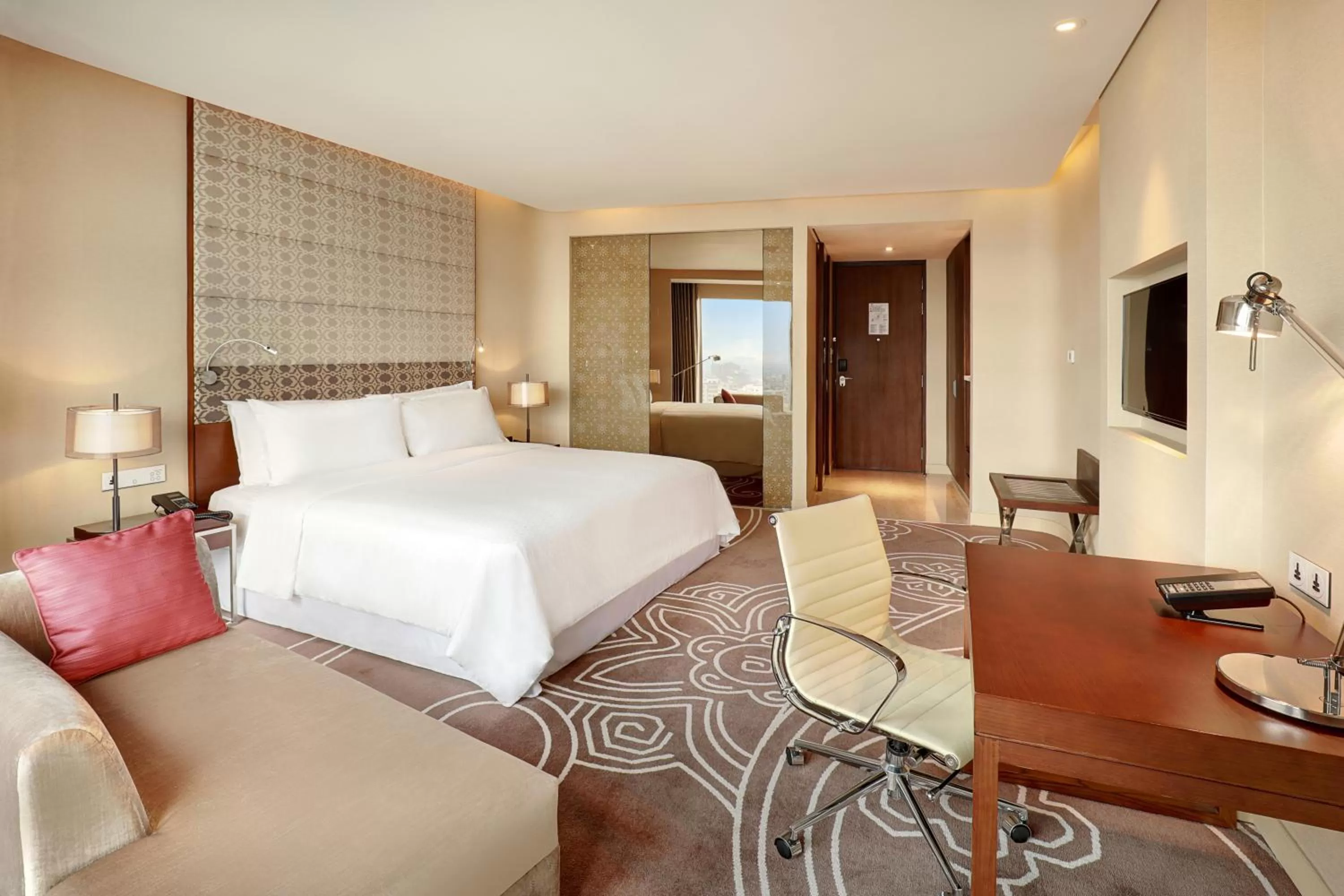 Photo of the whole room, Bed in Crowne Plaza Dhaka Gulshan by IHG