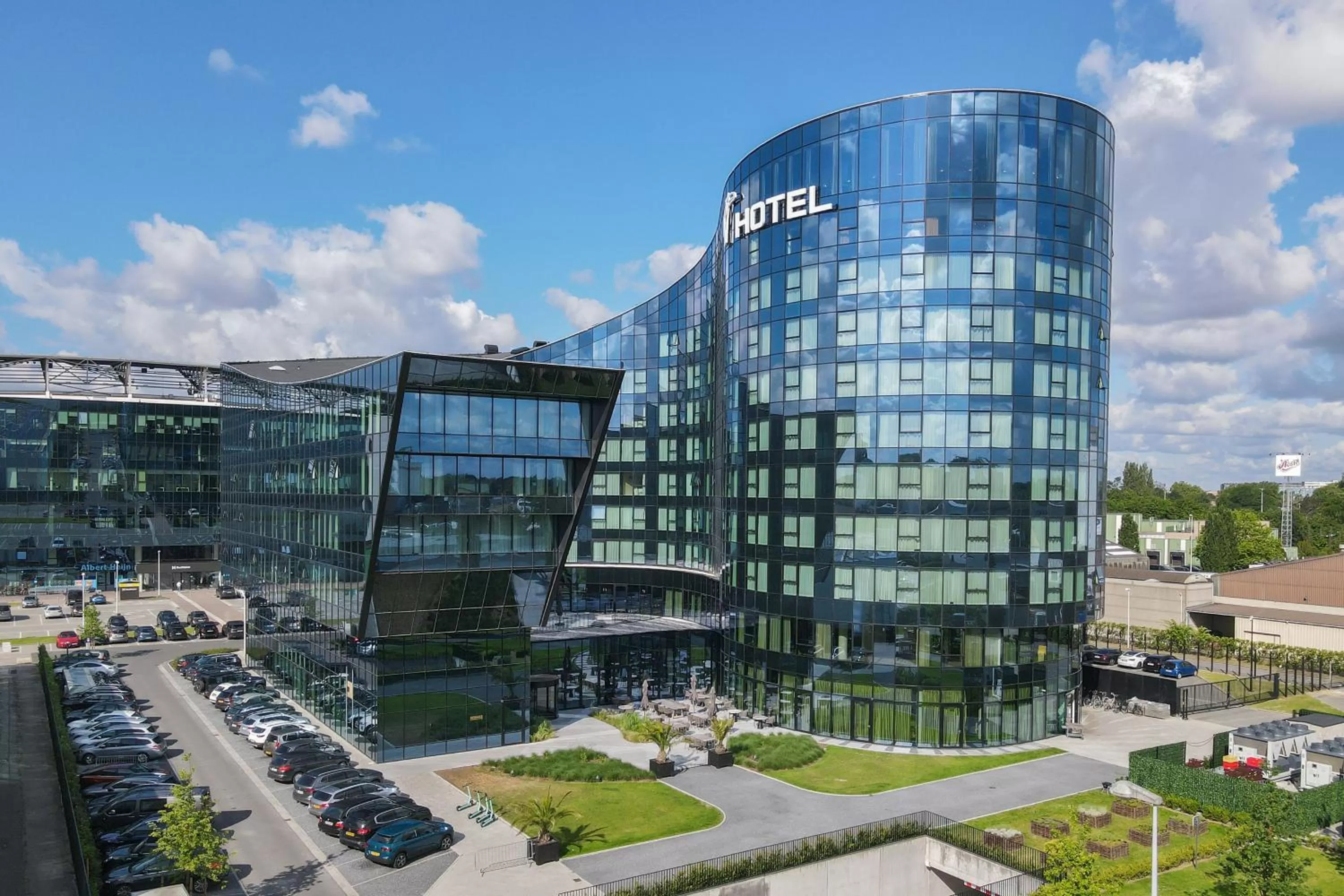 Property building in Van der Valk Hotel Gent