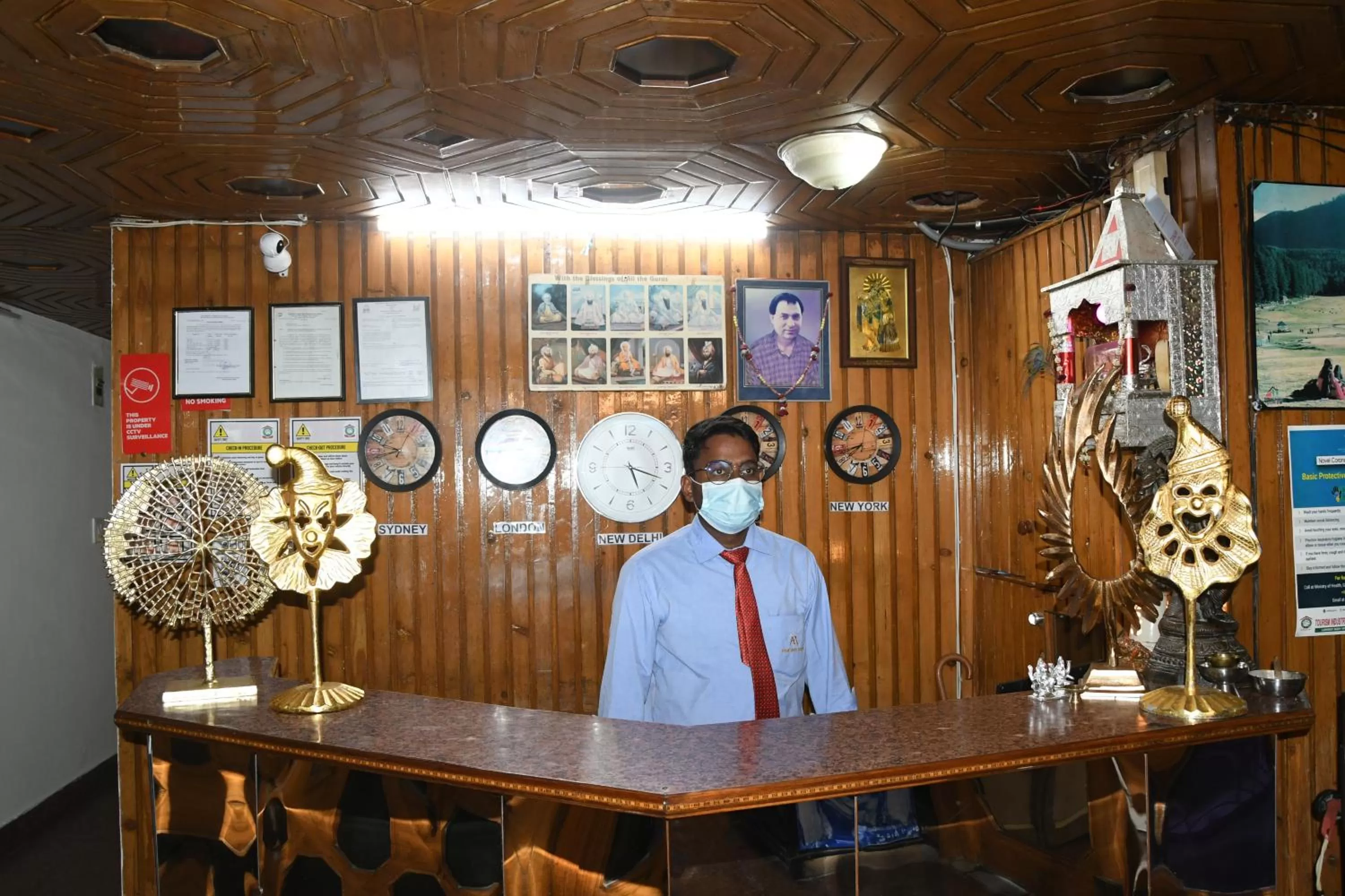 Lobby or reception in Auckland Hotel and Restaurant Near Mall Road