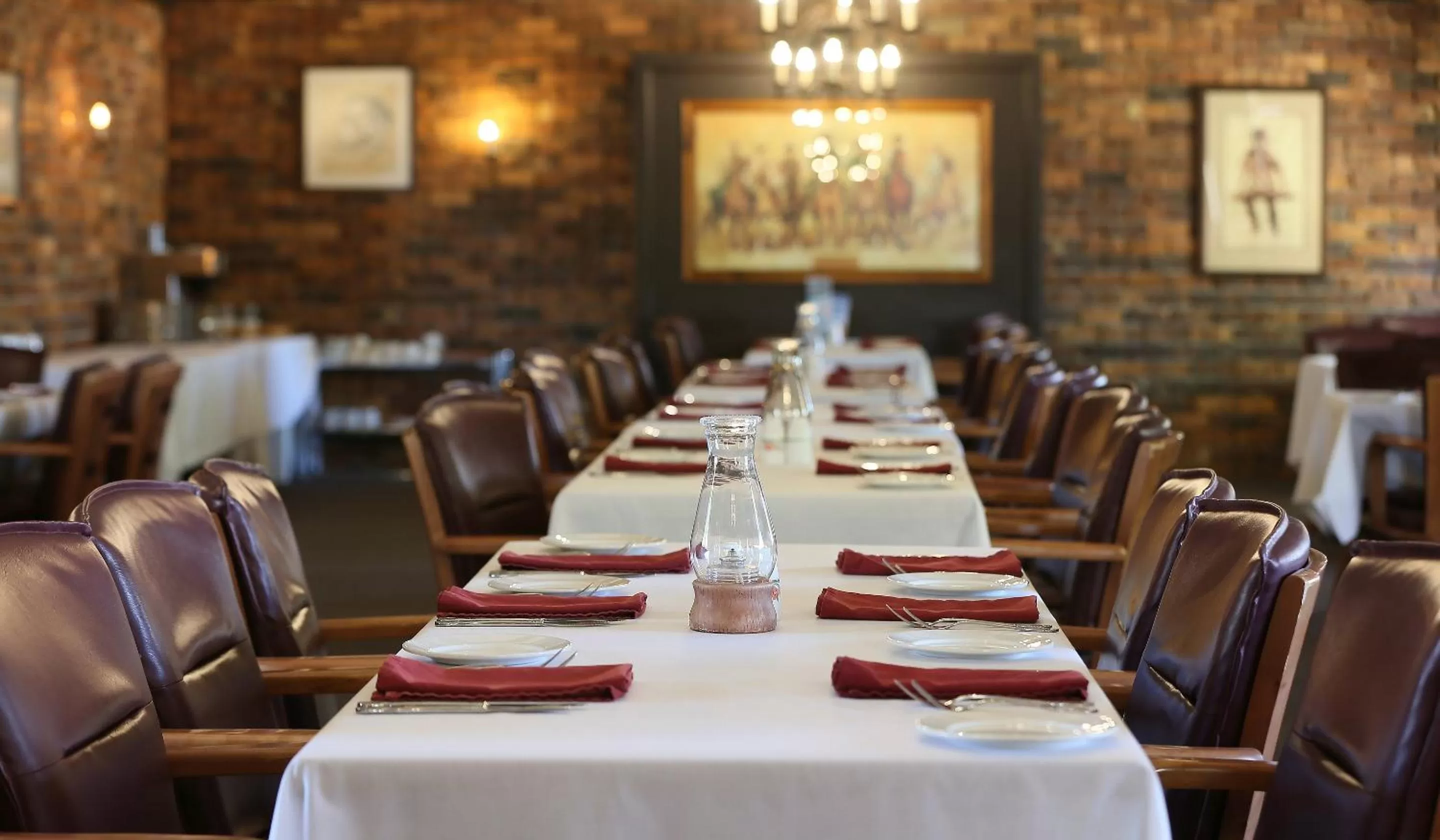 Restaurant/places to eat in Burke and Wills Motor Inn