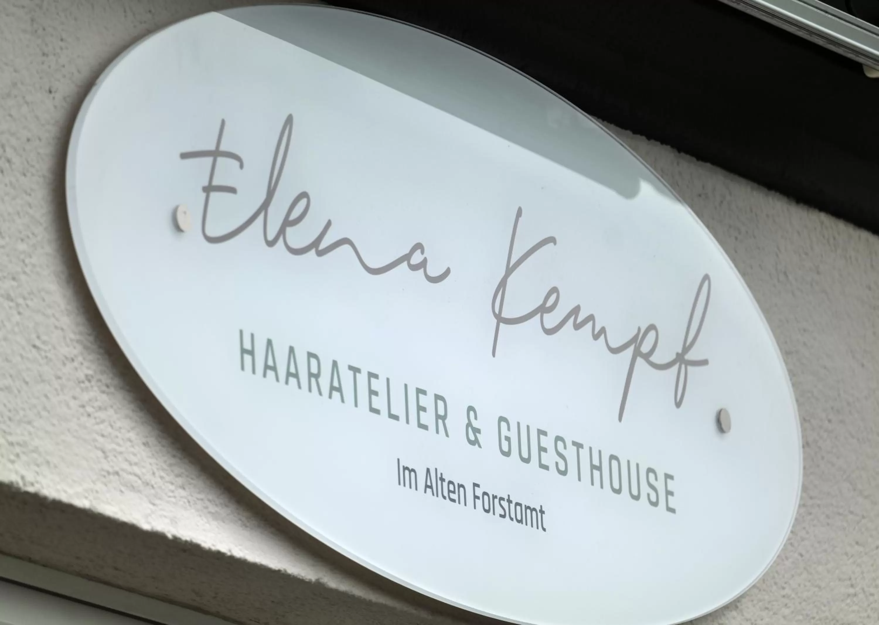 Property Logo/Sign in Elena Kempf Haaratelier & Guesthouse