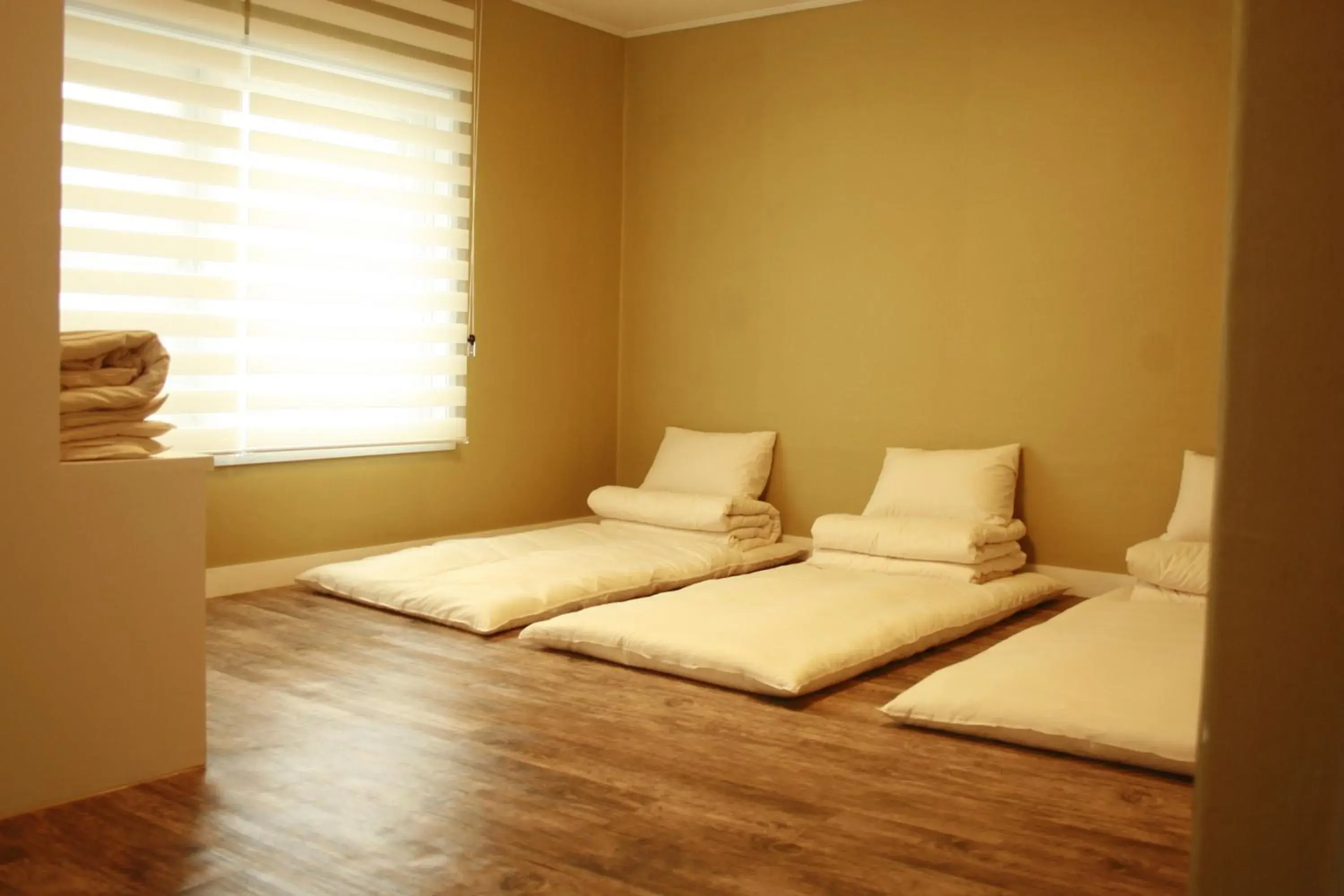 Triple Room in Crib 49 Guesthouse - Foreigner only Triple Room in Crib 49 Guesthouse - Foreigner only