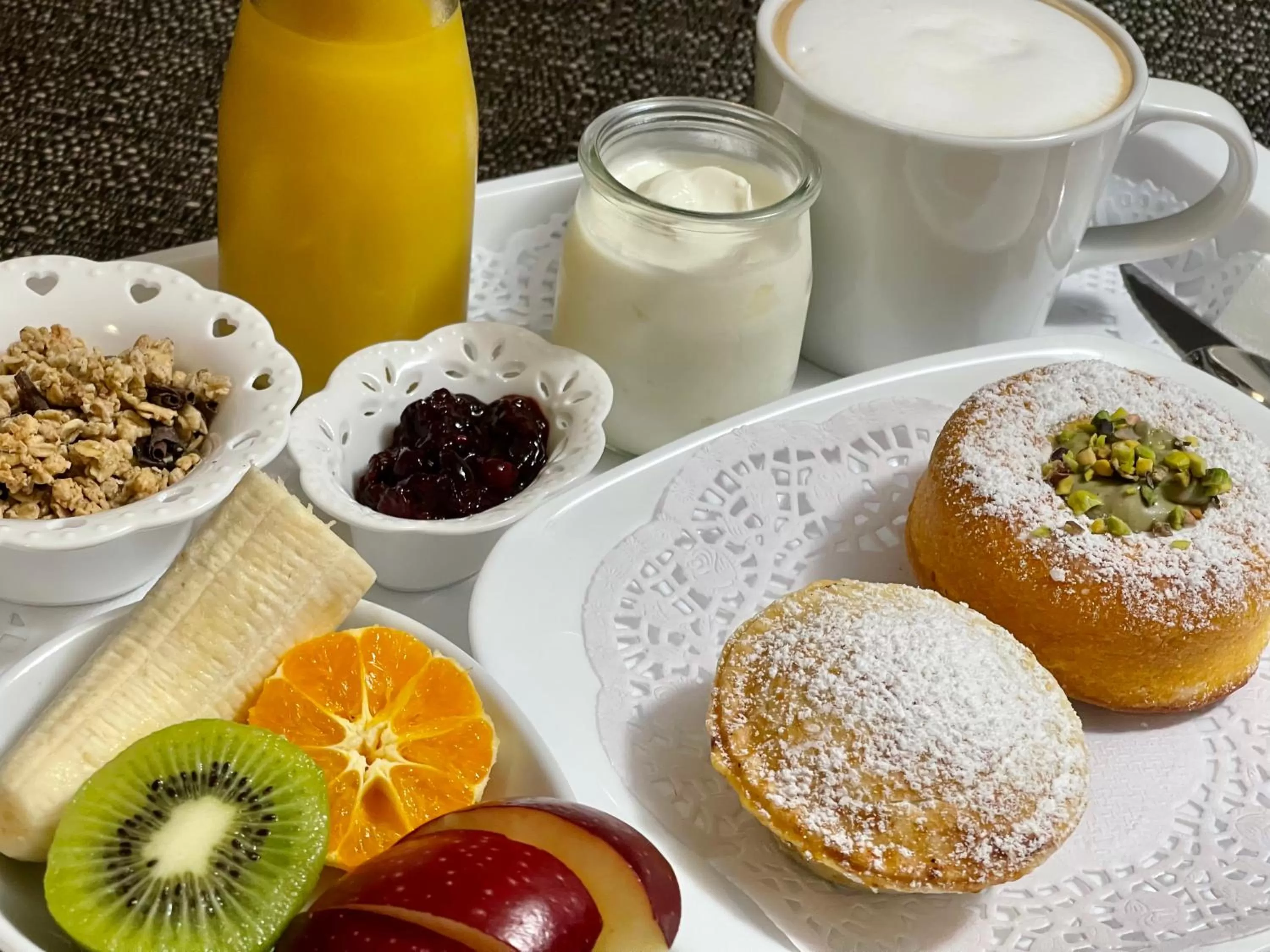 Food and drinks in B&B Mare Monti Miniere