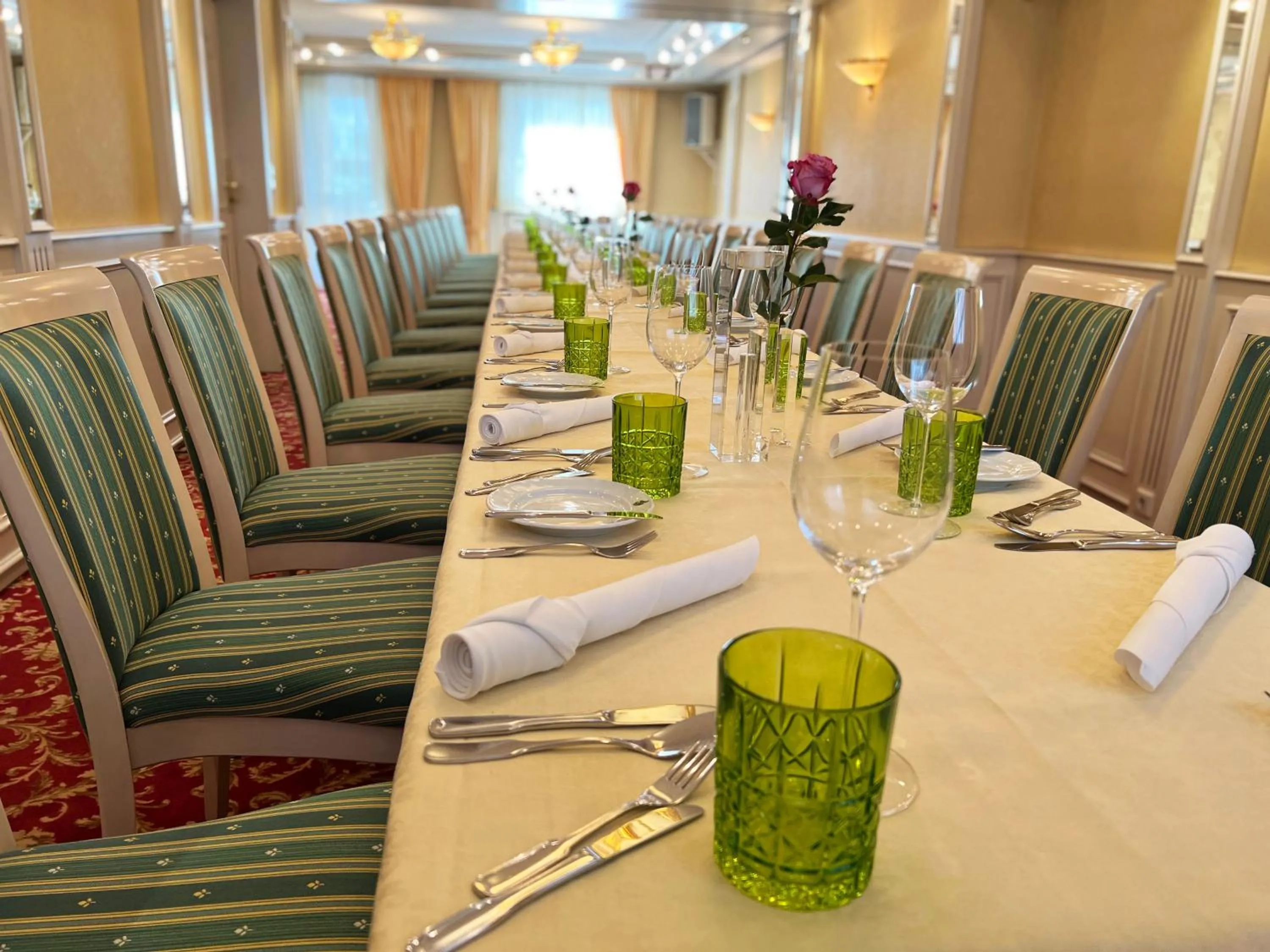 Restaurant/places to eat in Zur Weinsteige