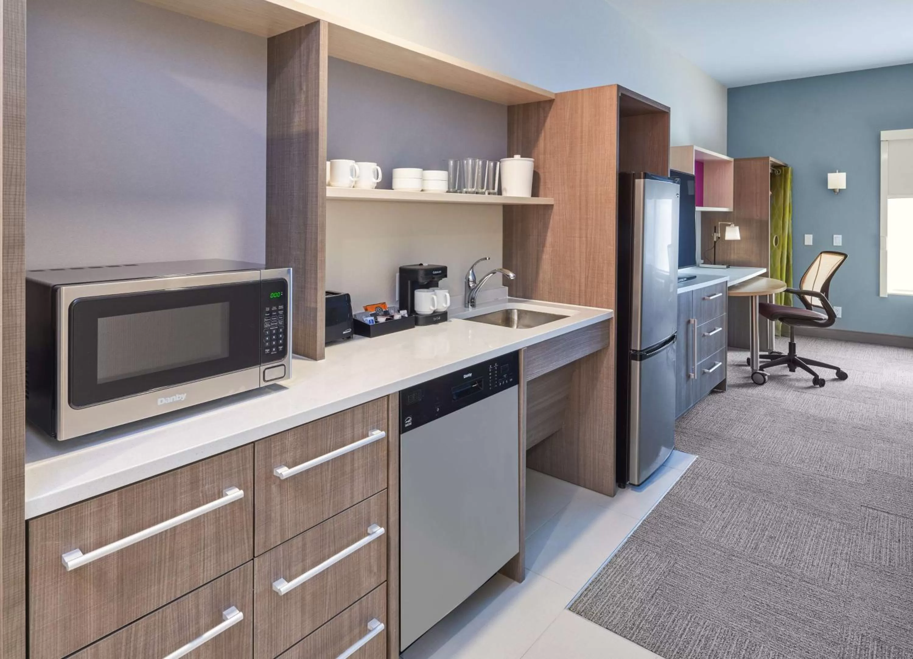 Kitchen or kitchenette in Home2 Suites By Hilton Ft. Lauderdale Downtown, Fl