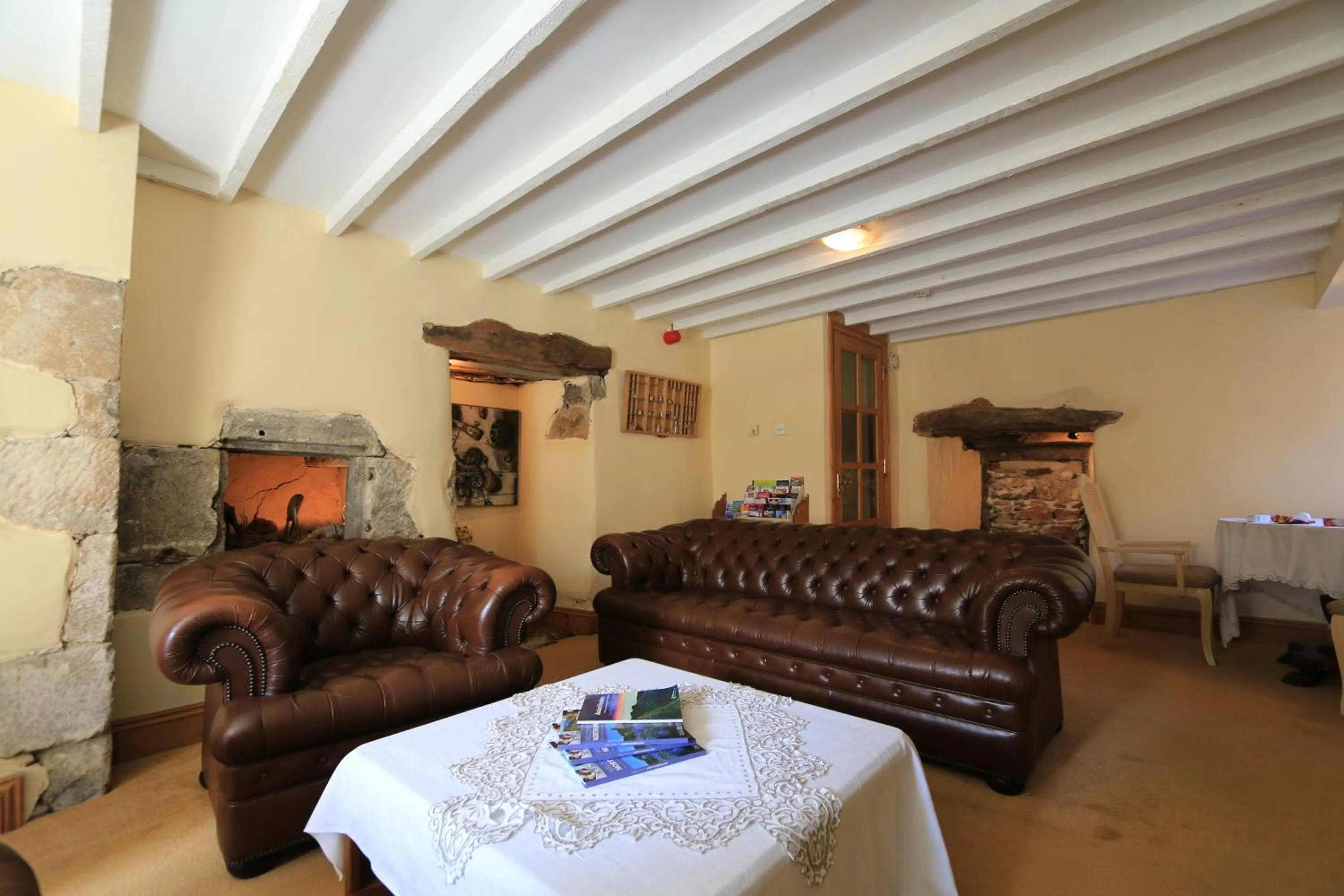 Living room in Centre Of Britain Hotel