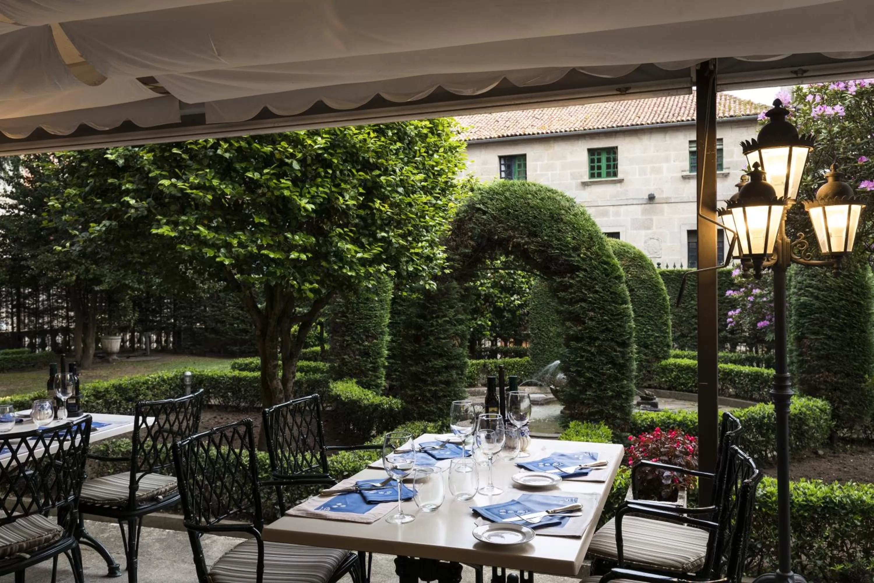 Restaurant/places to eat in Parador de Pontevedra