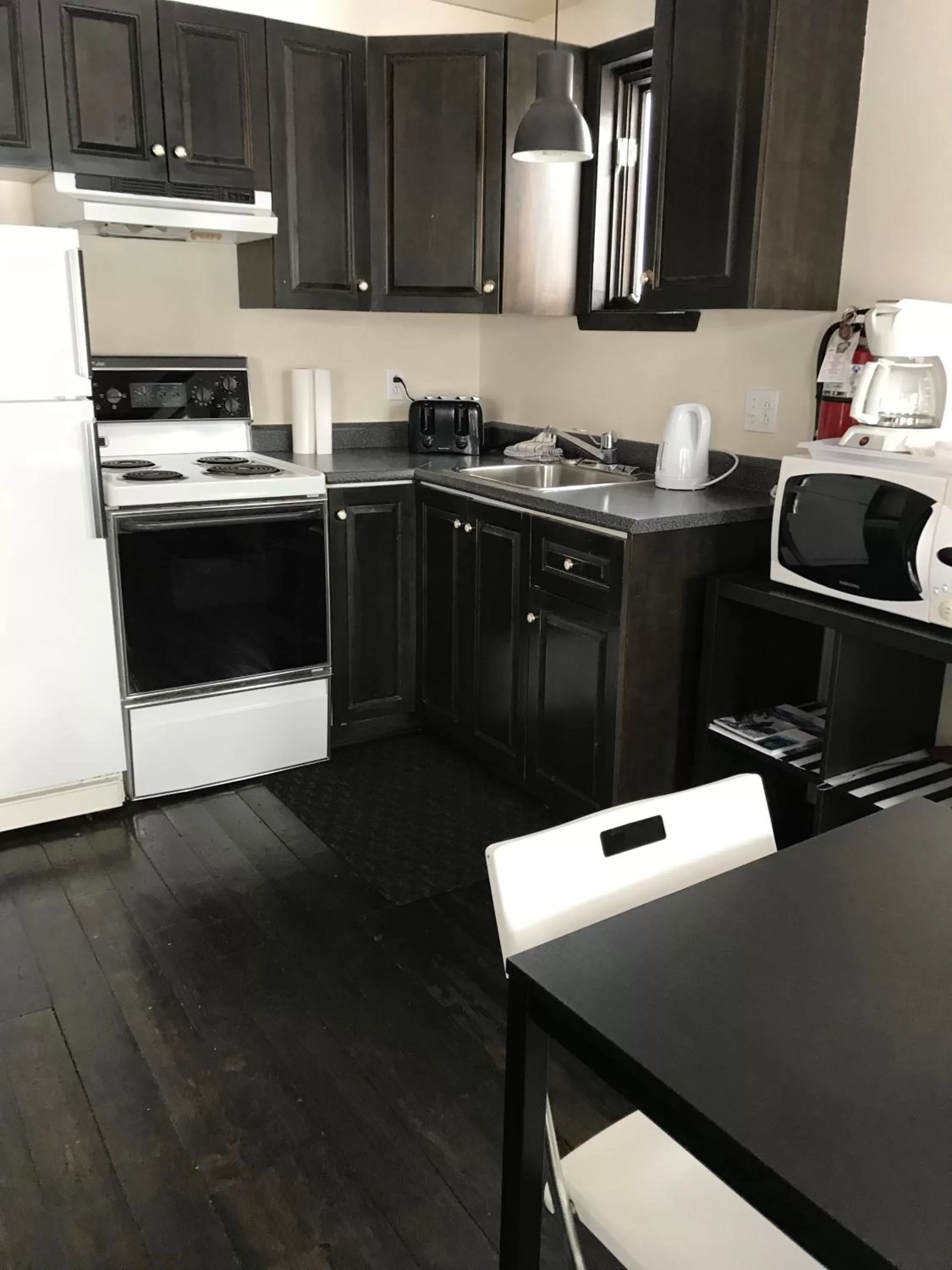 Kitchen/Kitchenette in Maison Chez Laurent