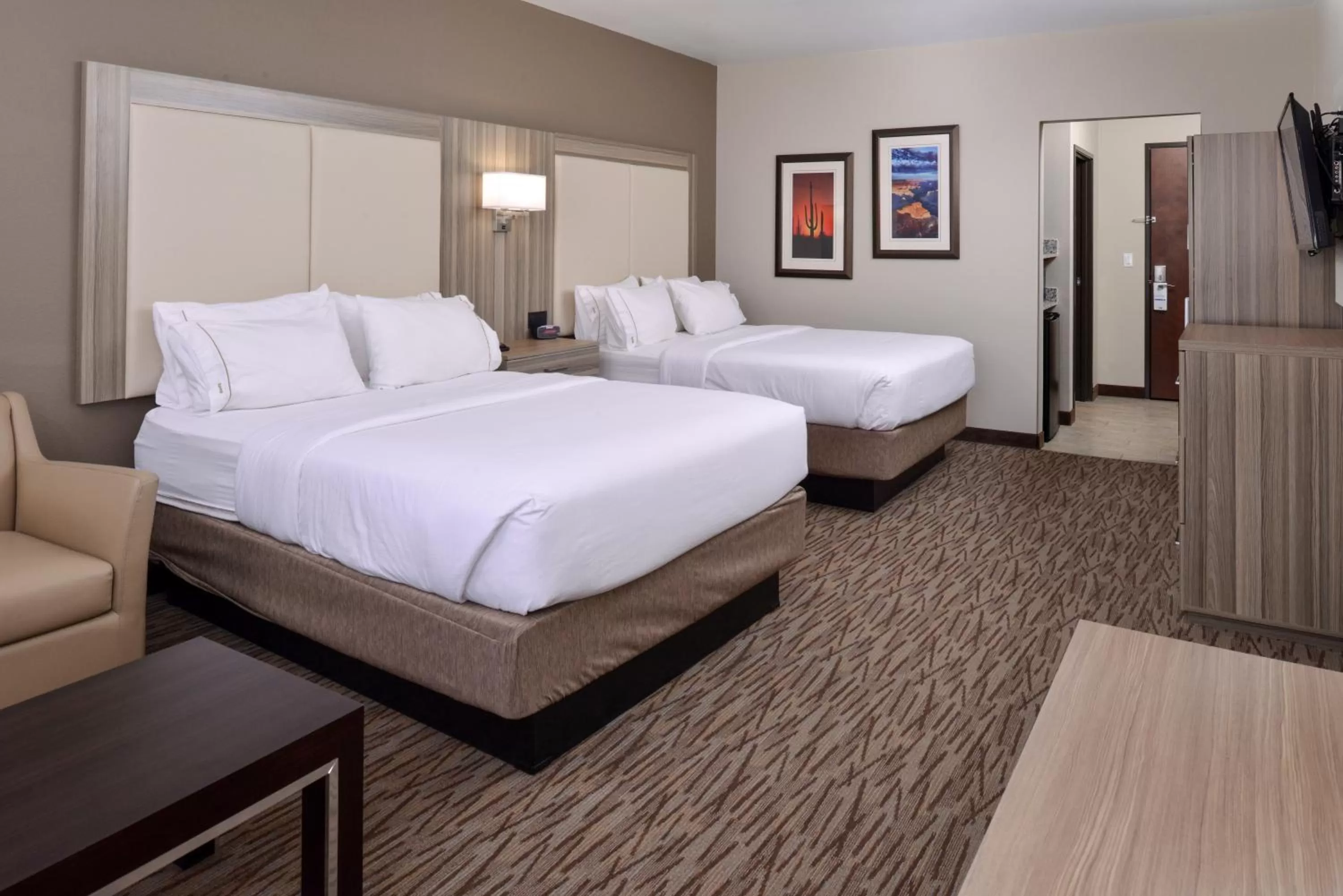 Holiday Inn Express & Suites Williams by IHG