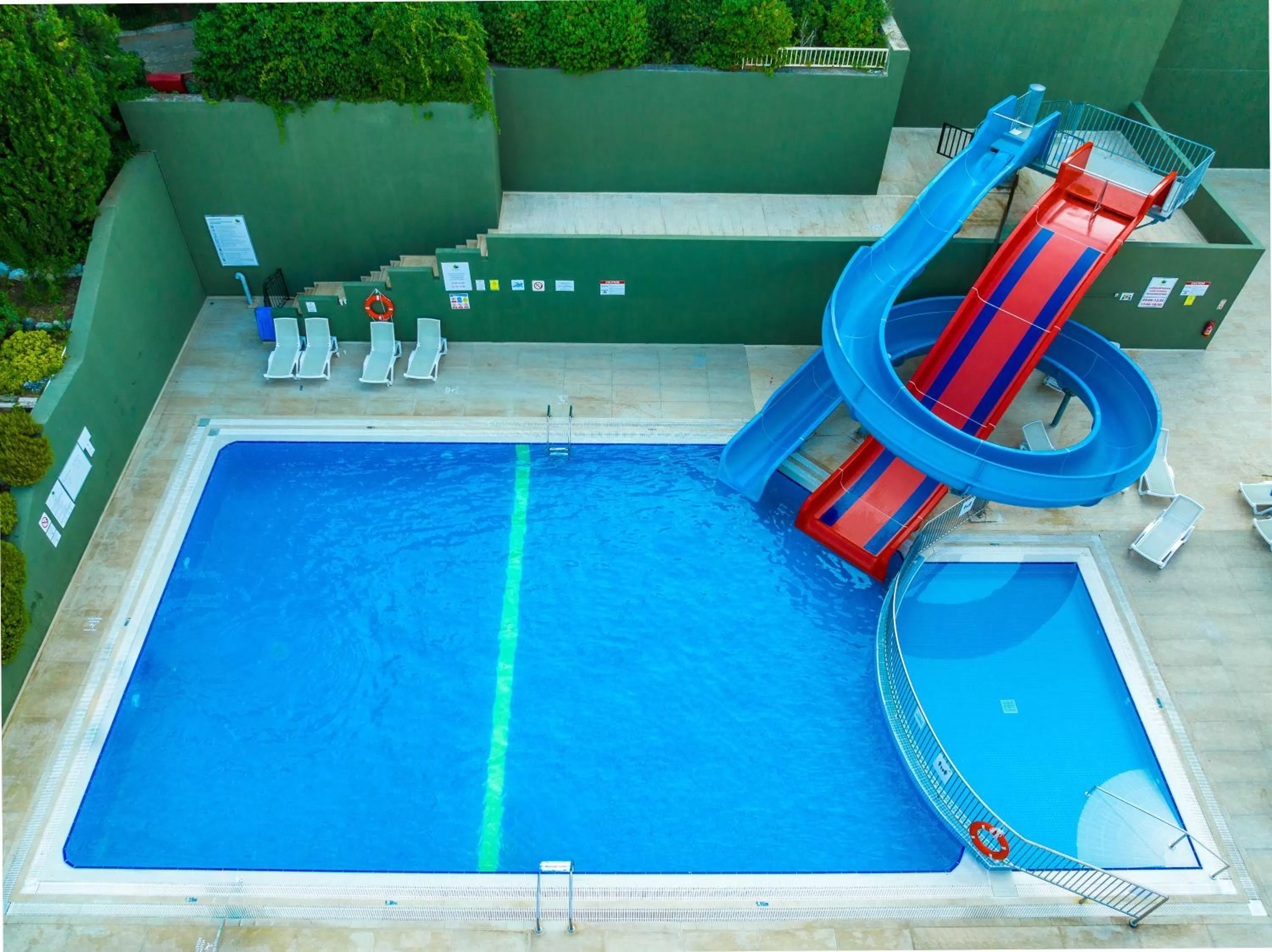 Swimming pool in Labranda Mares Marmaris Hotel