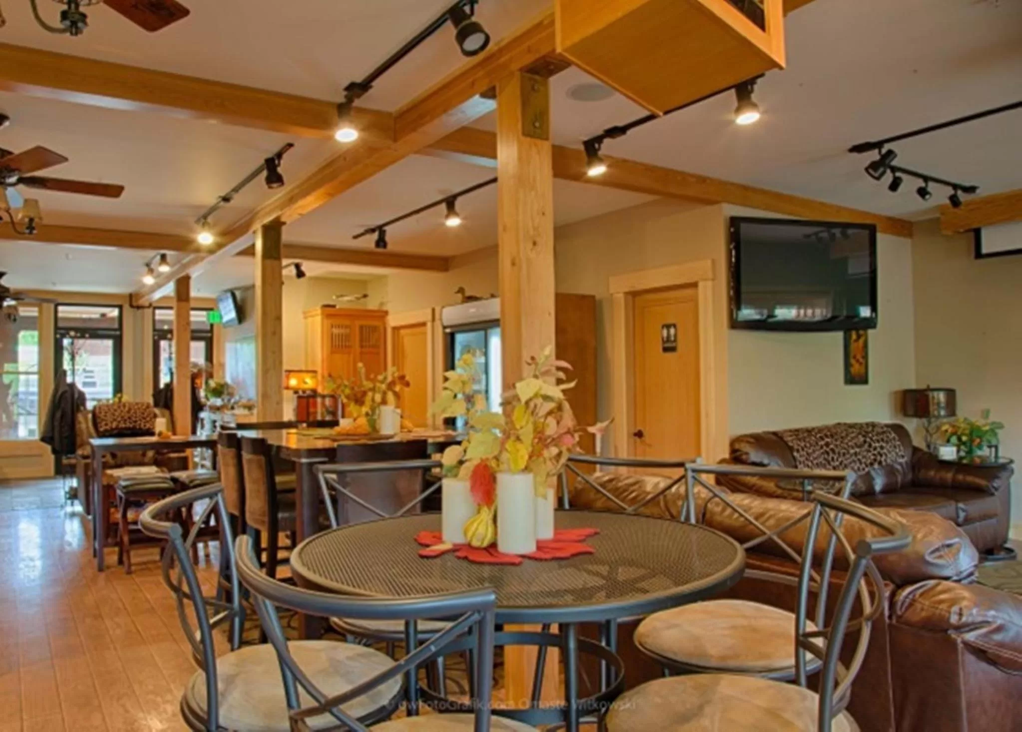 Lobby or reception in Twisp River Suites