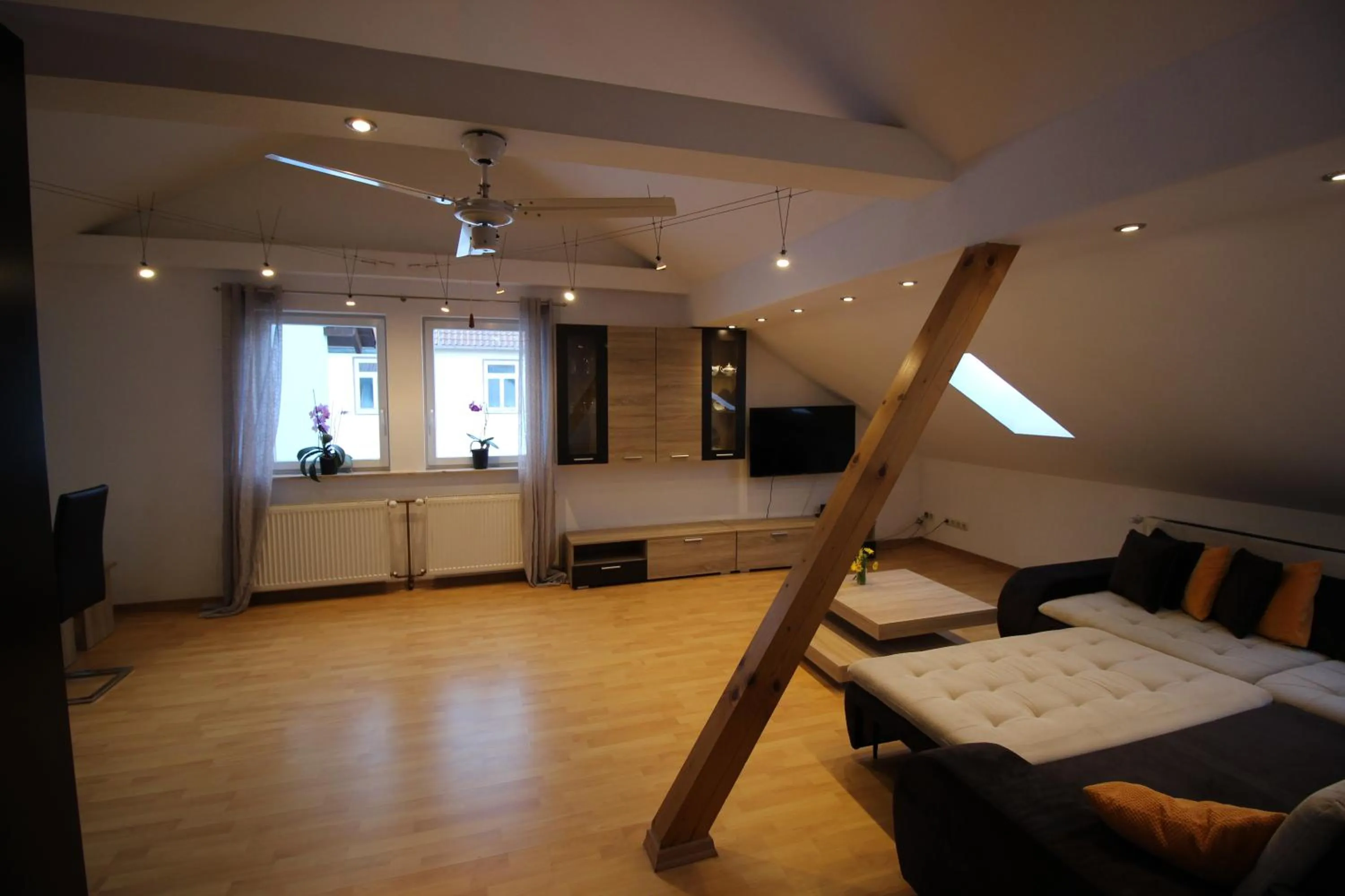 Photo of the whole room in Apartmenthaus Wertheim