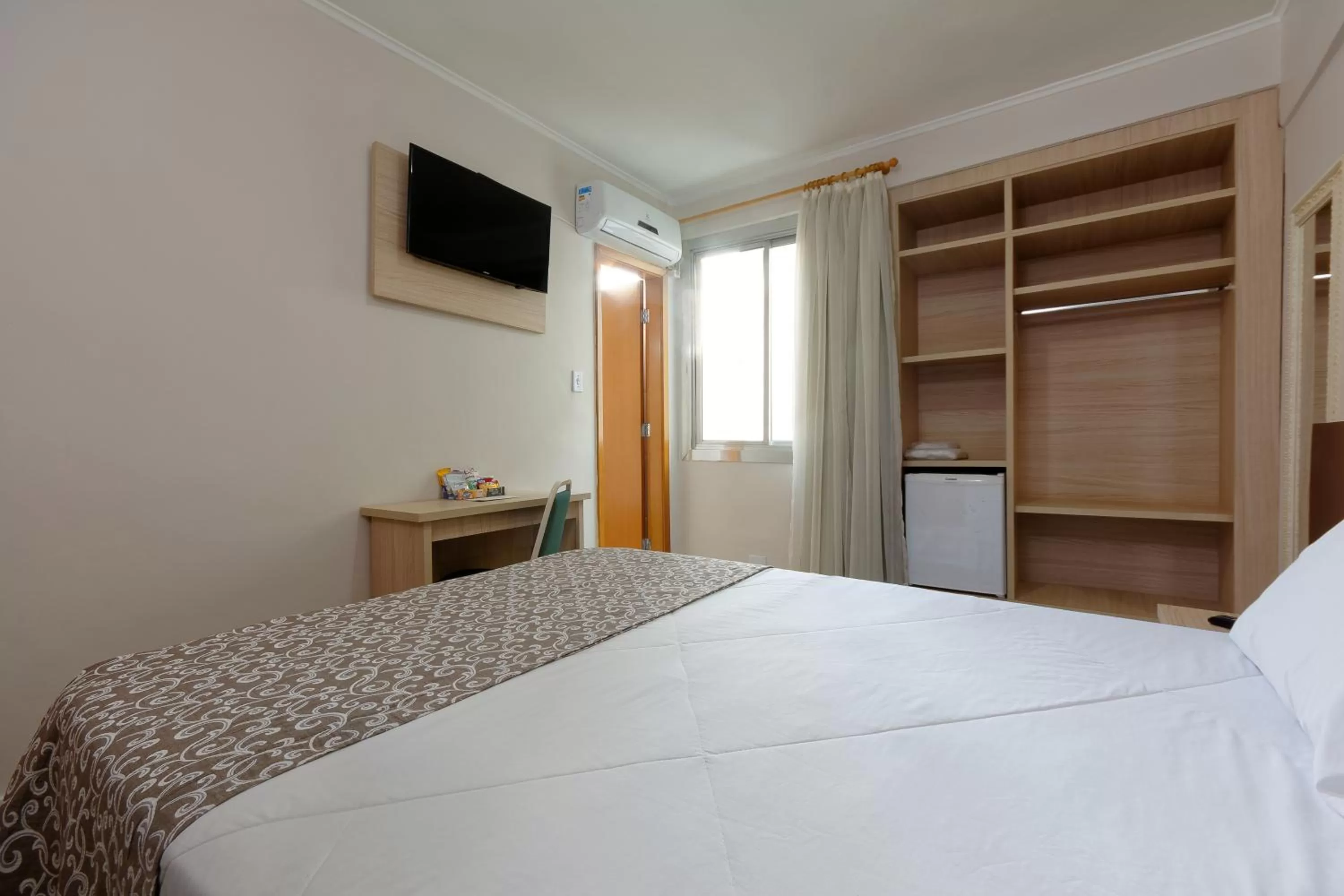 Bed in Fênix Hotel Bom Retiro