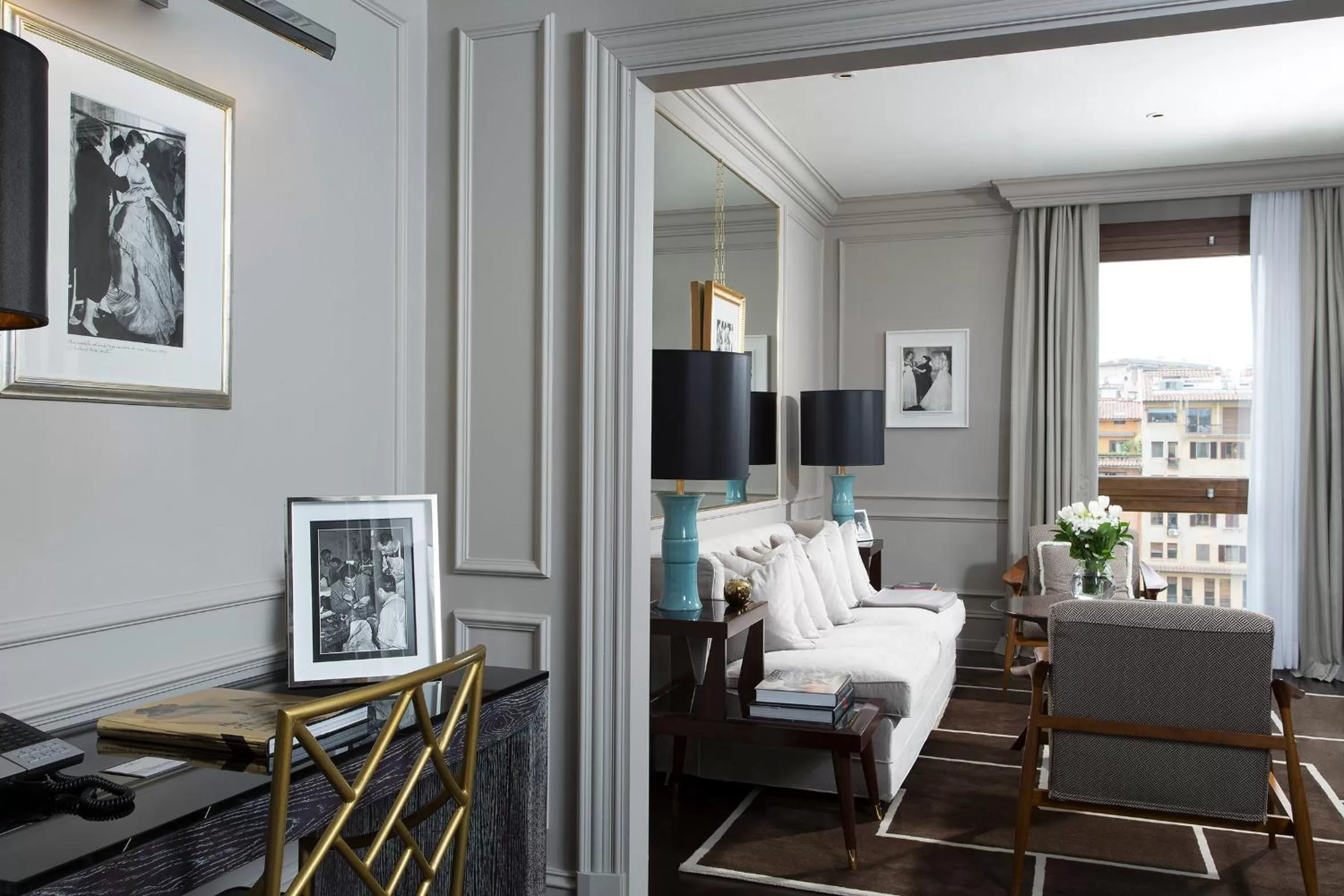 Living room in Portrait Firenze - Lungarno Collection