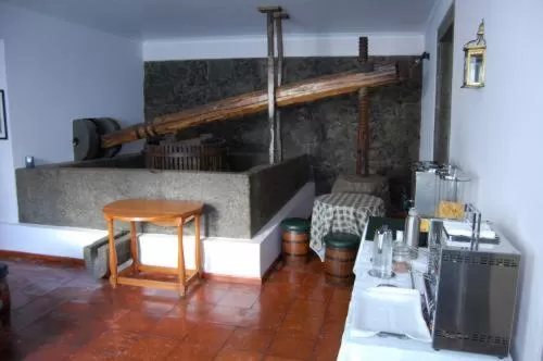 Lounge or bar in Hotel Ilha Graciosa