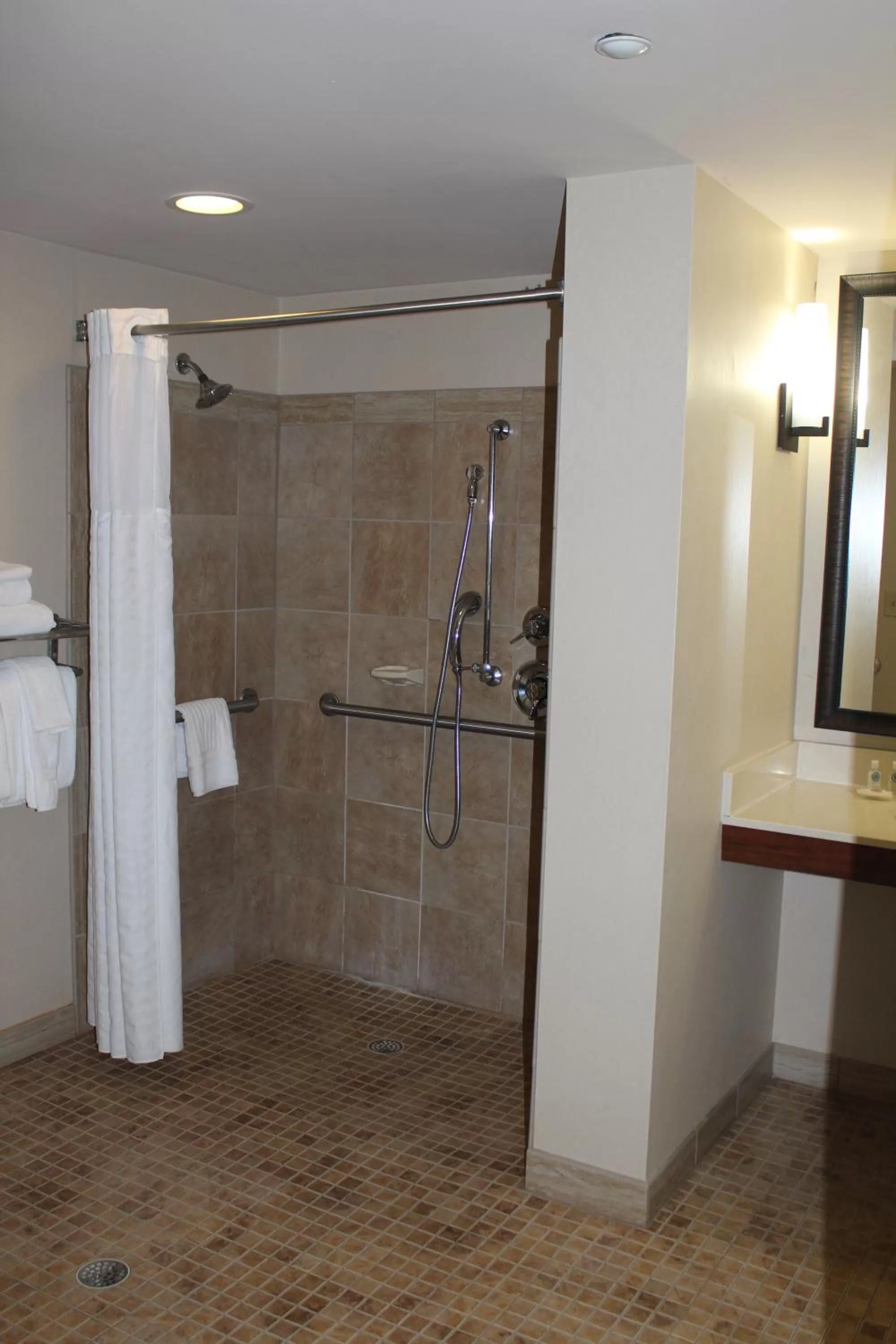 Bathroom in Comfort Suites Huntersville near Lake Norman