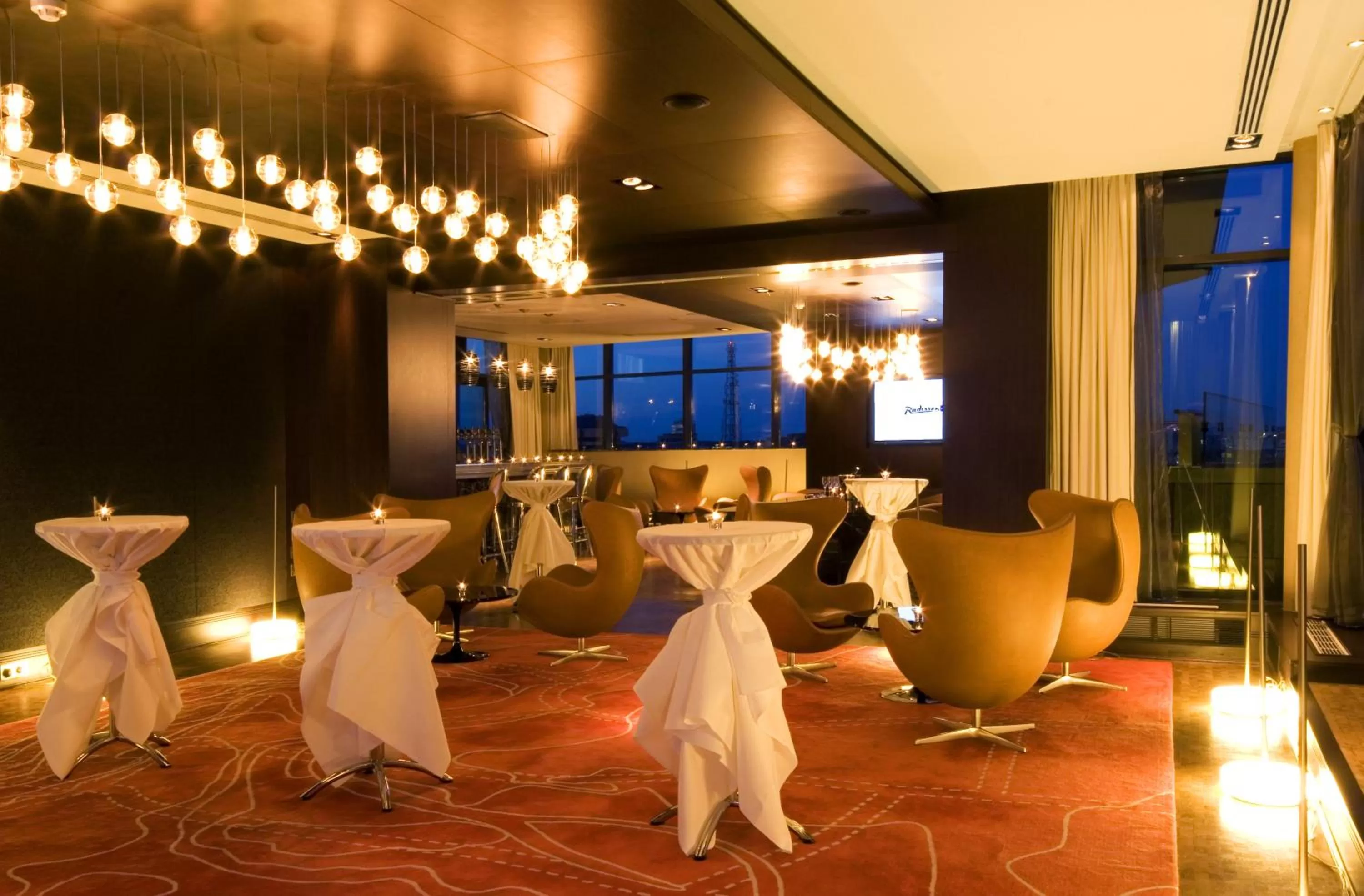 Business facilities in Radisson Blu Royal Hotel Dublin
