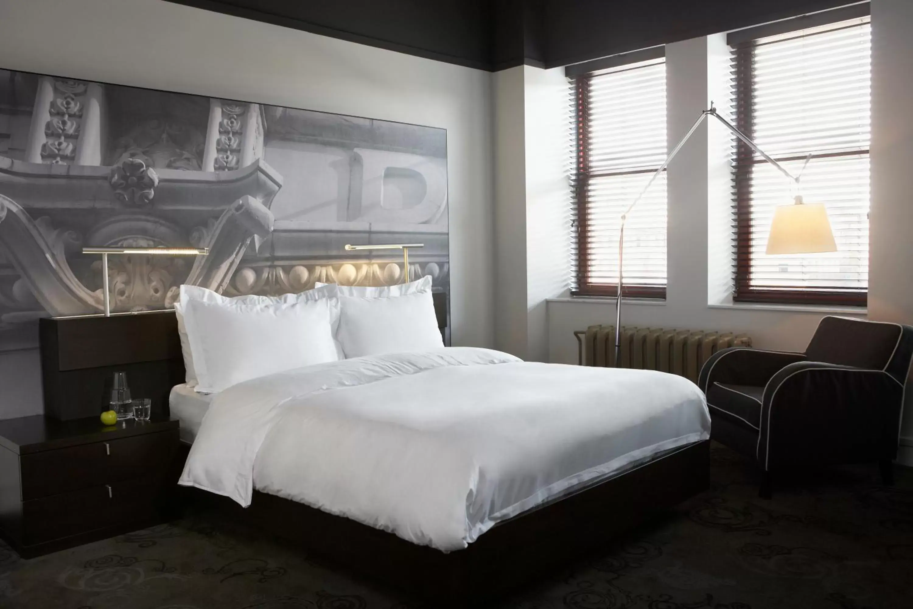 Classic Queen Room in Hôtel Le Germain Québec Classic Queen Room in Hôtel Le Germain Québec