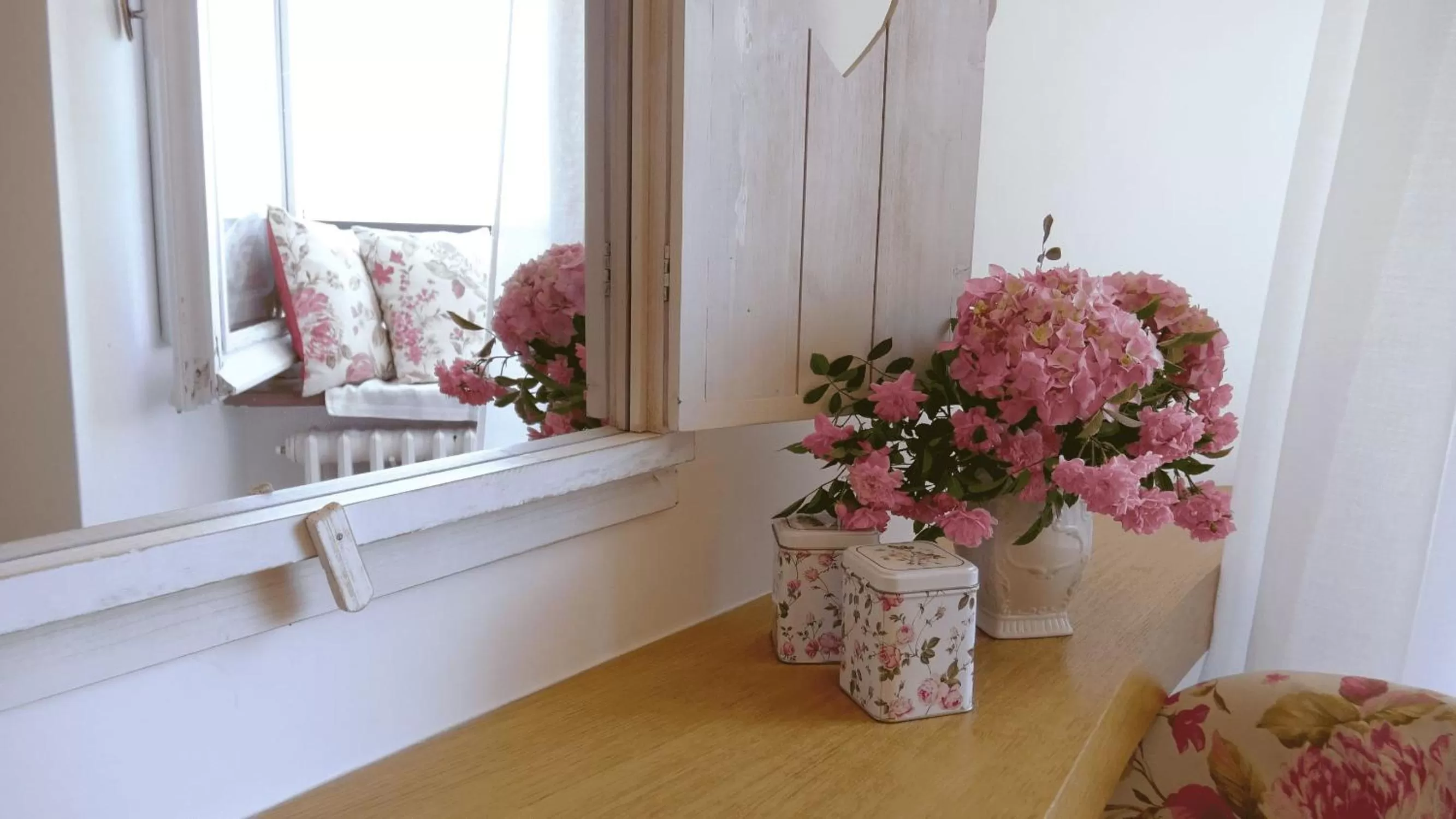 Decorative detail in Hotel Ideale