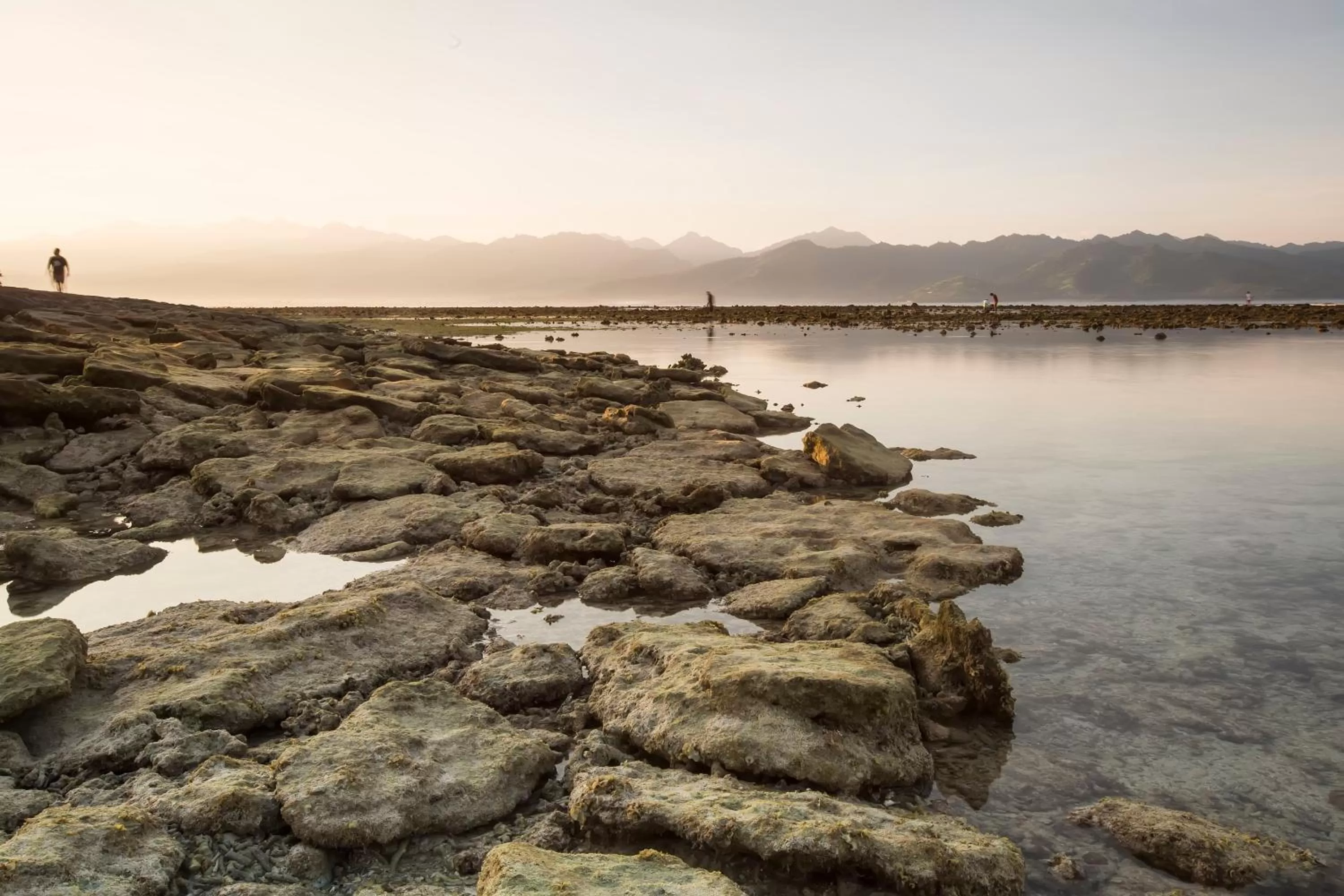 Beach in Sunset House Gili Meno