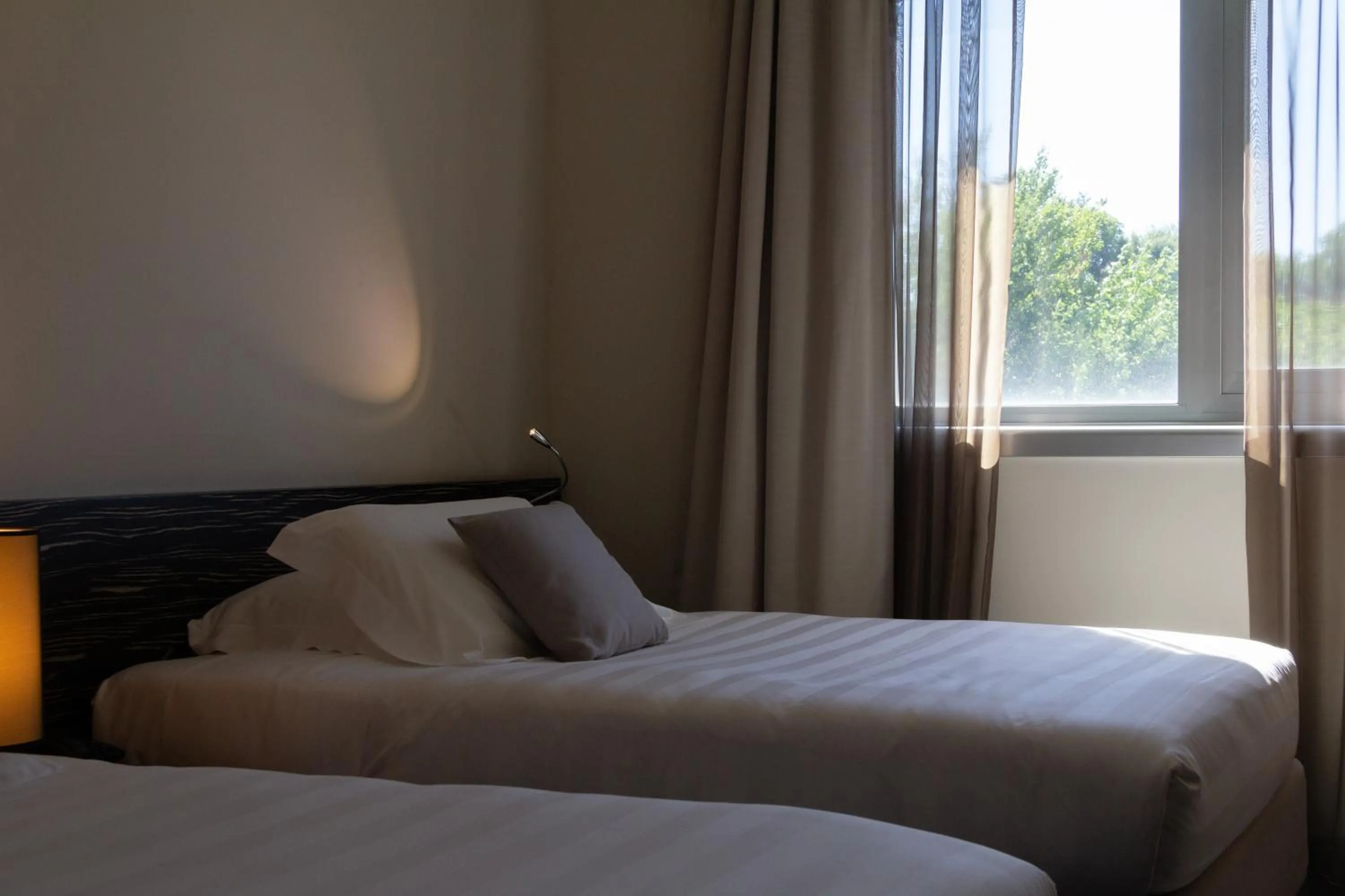 Bed in G Hotel Ancona