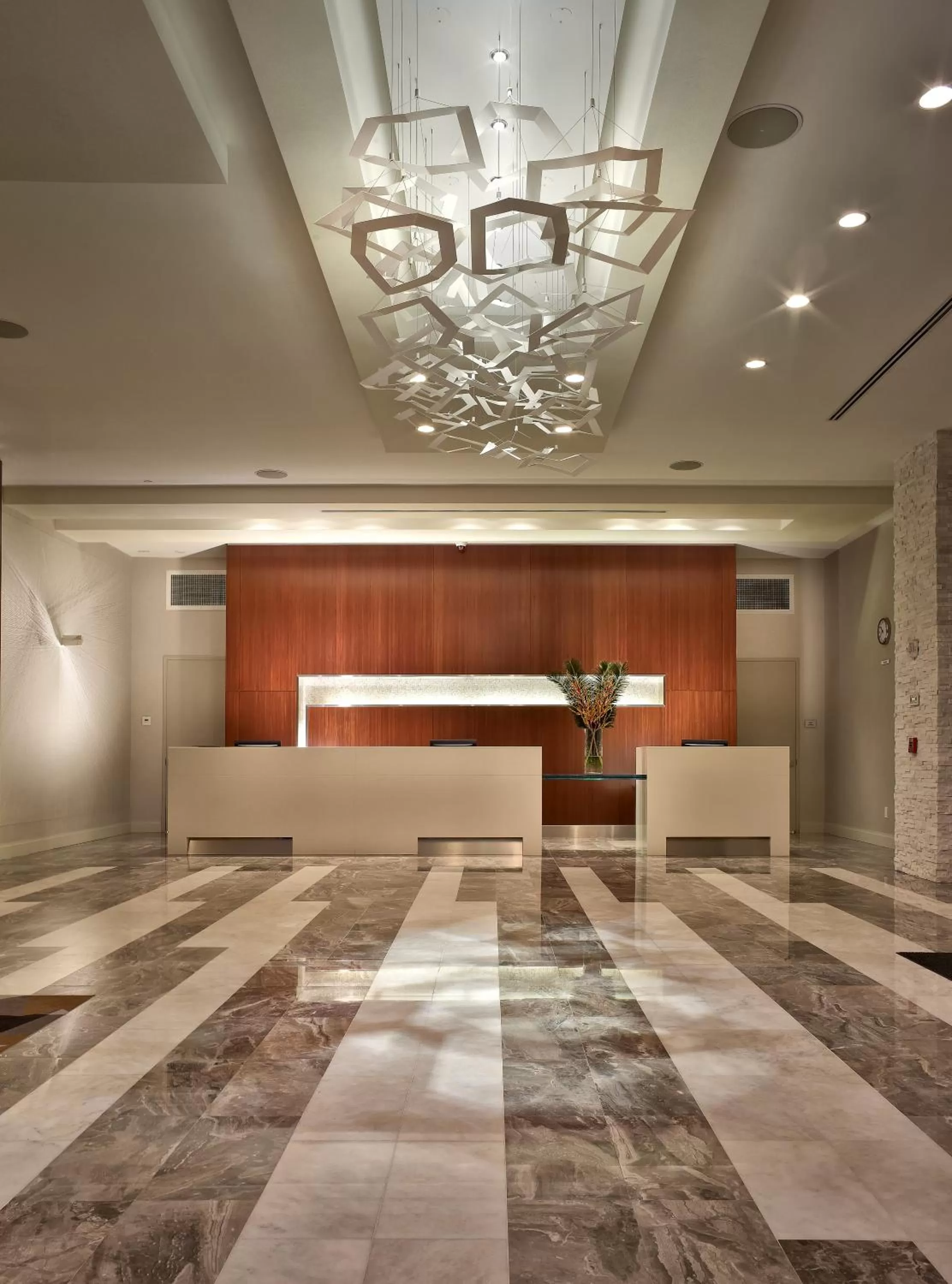 Lobby or reception in EB Hotel Miami Airport