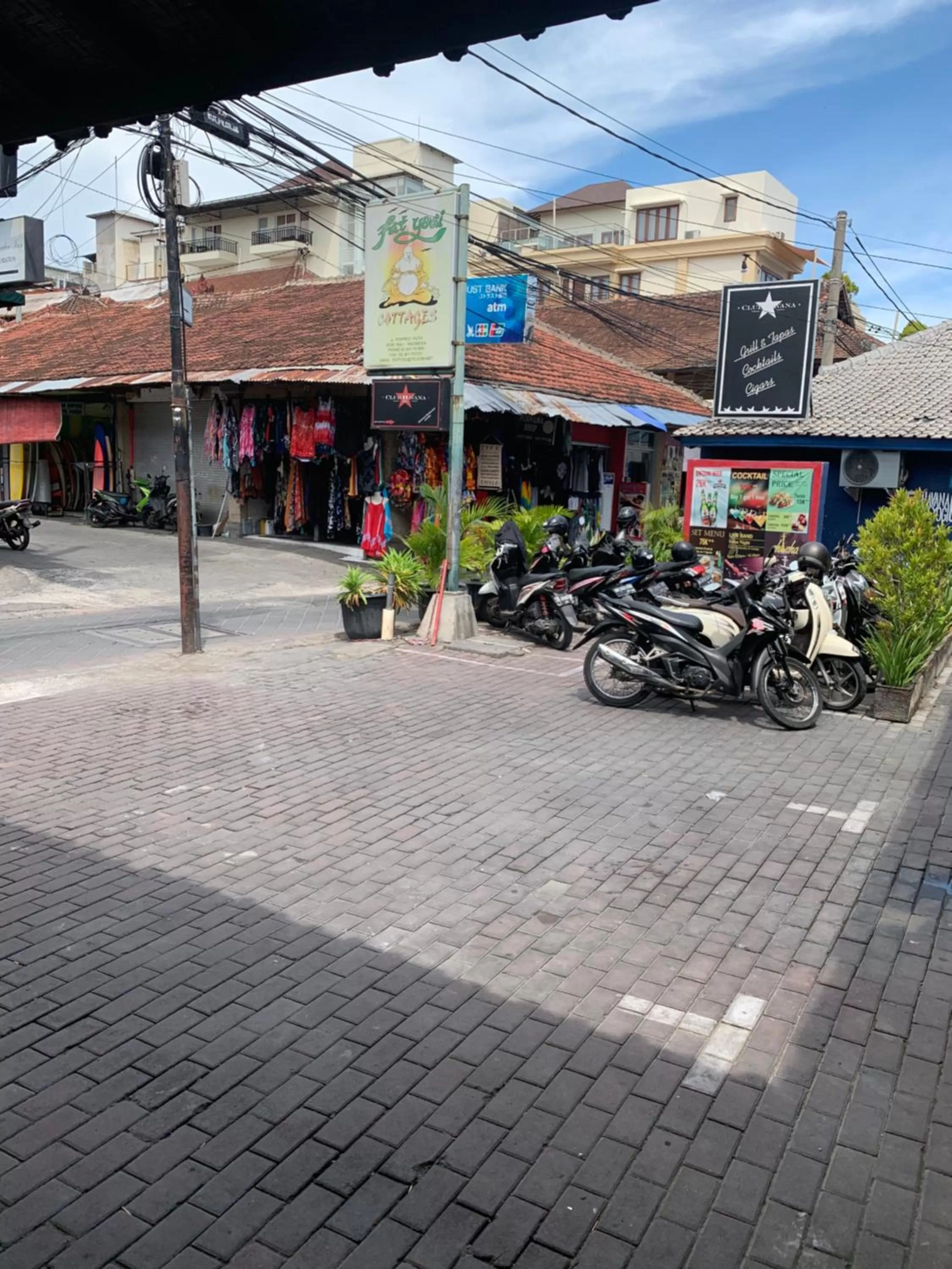 Shopping Area in Fat Yogi Cottages