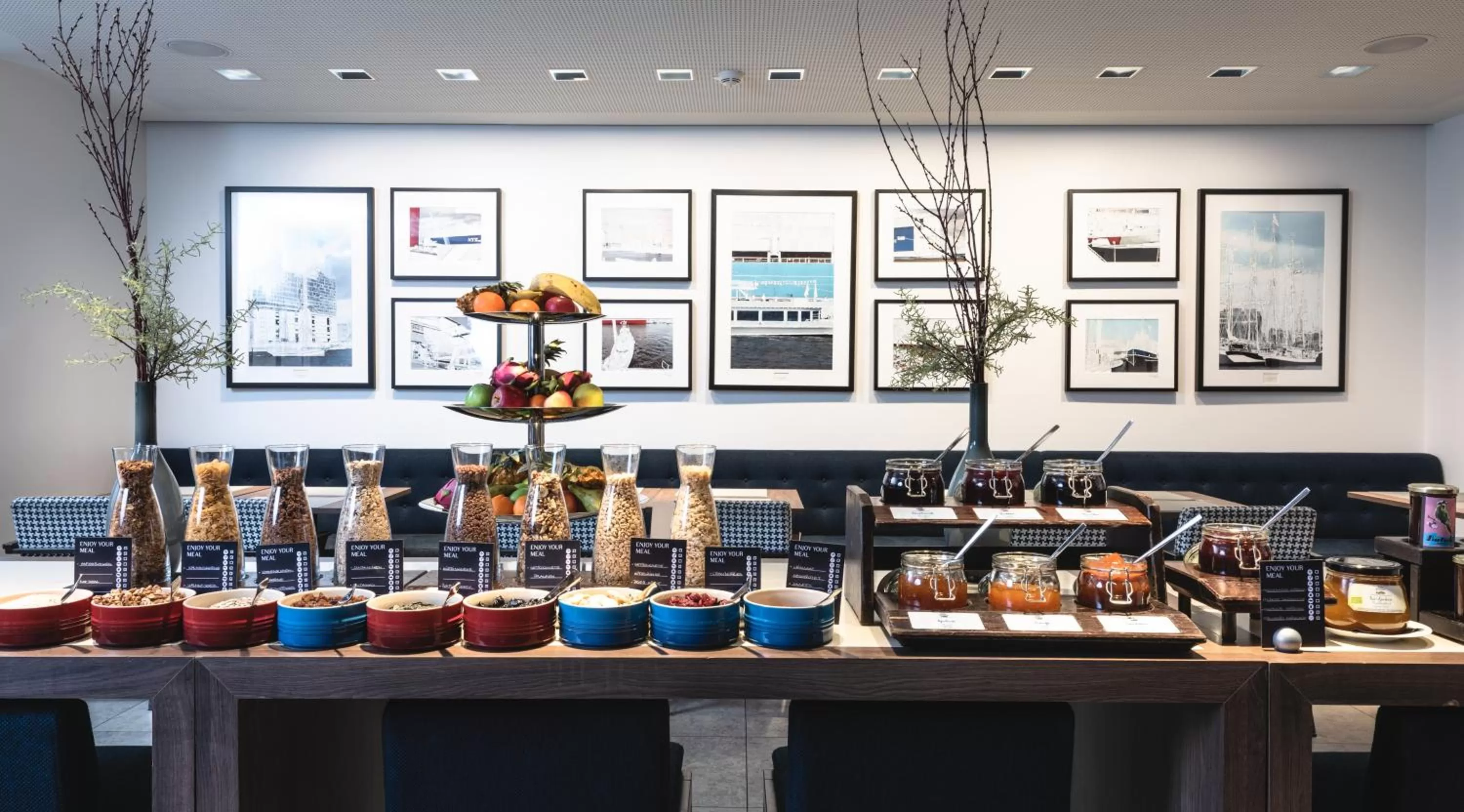 Food and drinks in AMERON Hamburg Hotel Speicherstadt