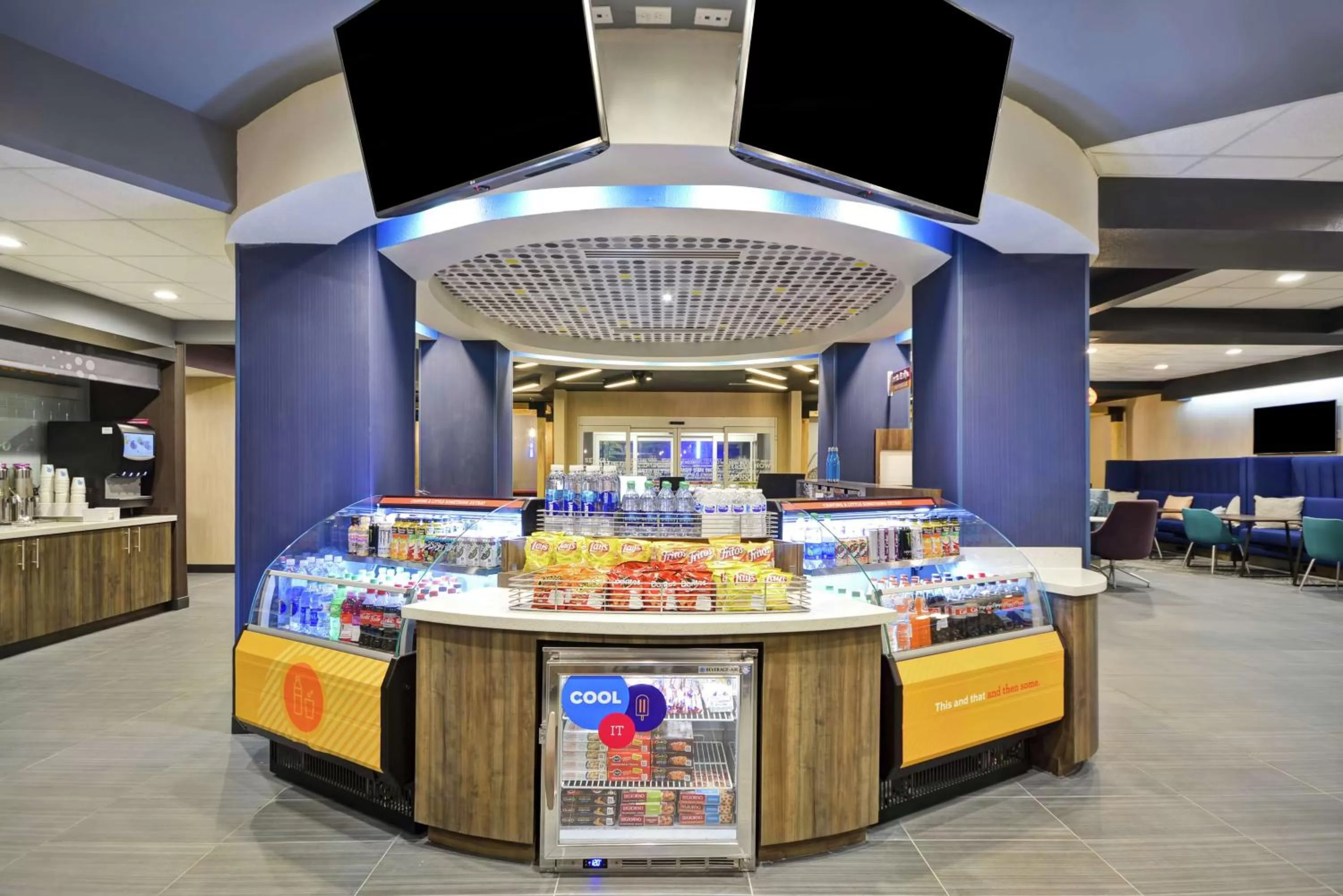 Restaurant/places to eat in Tru By Hilton Corpus Christi South Padre Island Dr