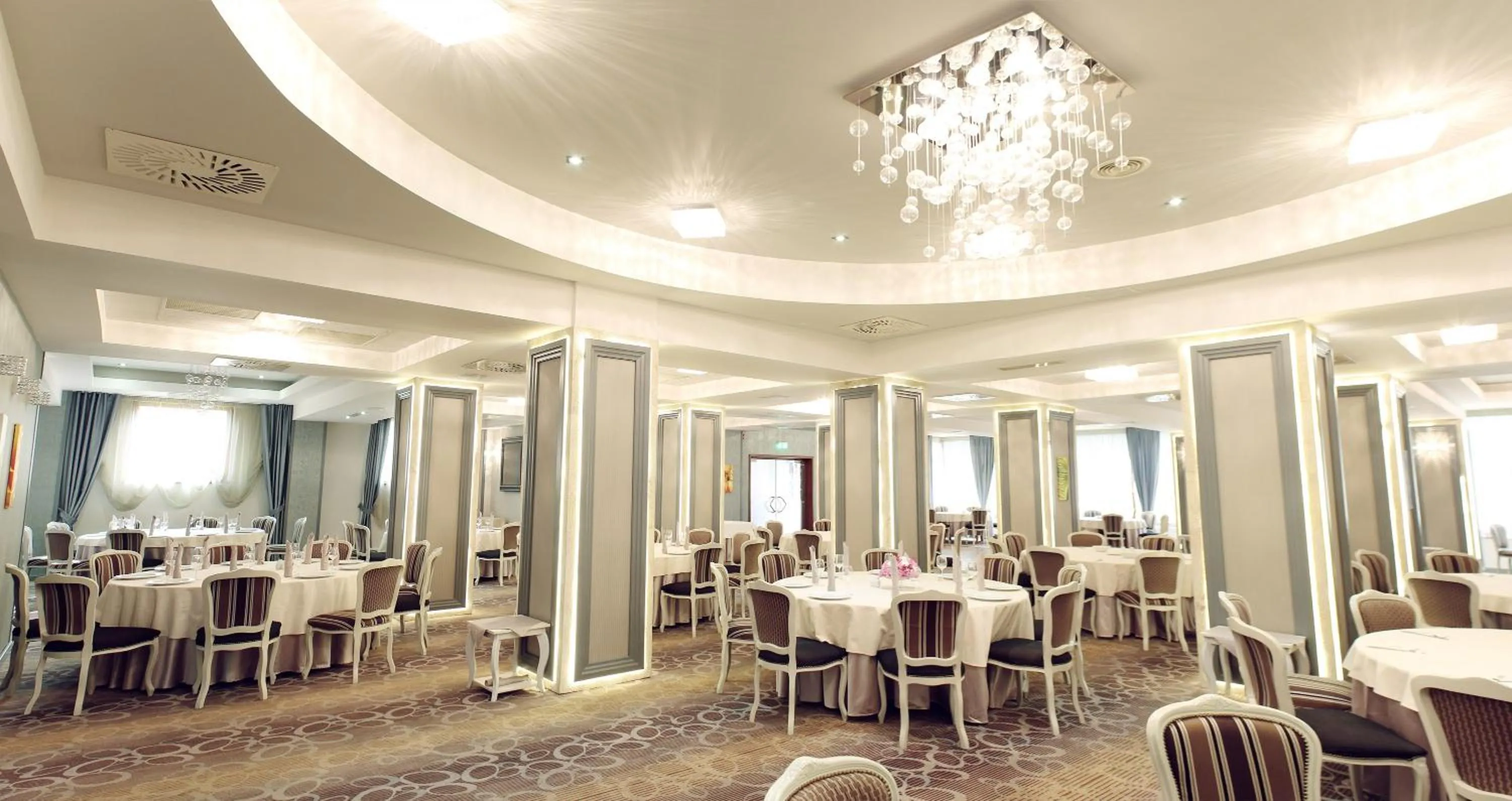 Restaurant/places to eat in Hotel Parc Sibiu