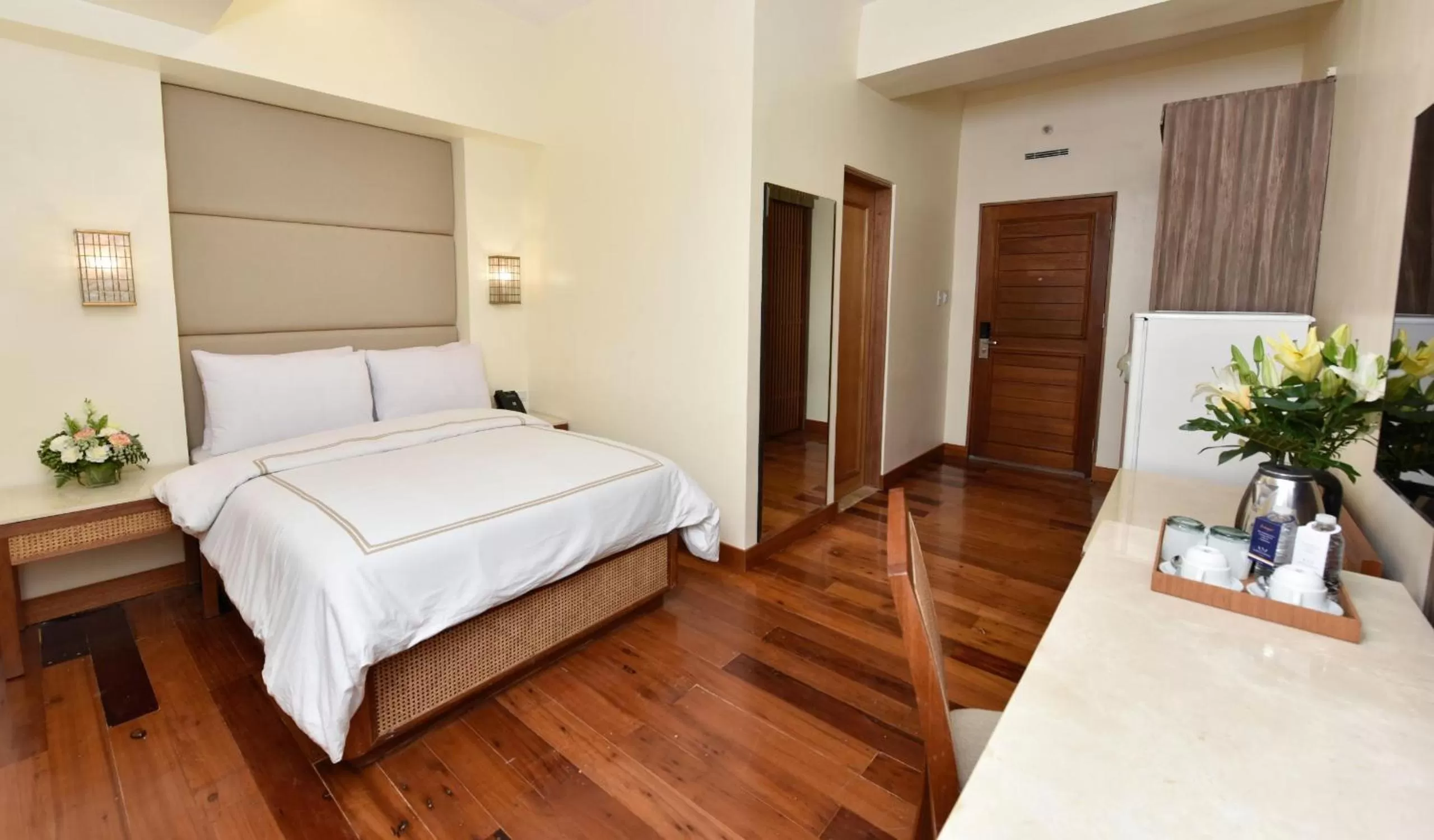 Bed in Kabayan Hotel Pasay