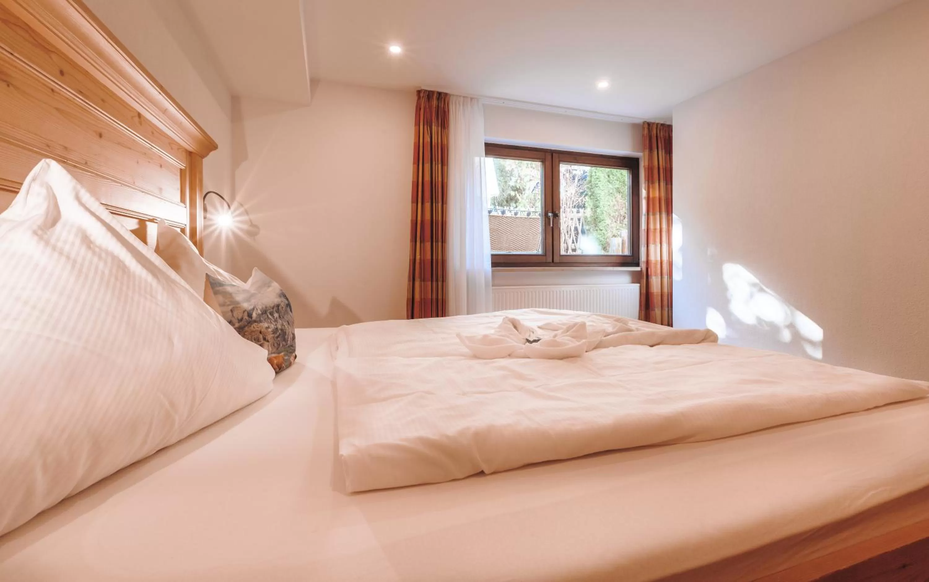 Bedroom, Bed in Ferienhaus und Landhaus Berger