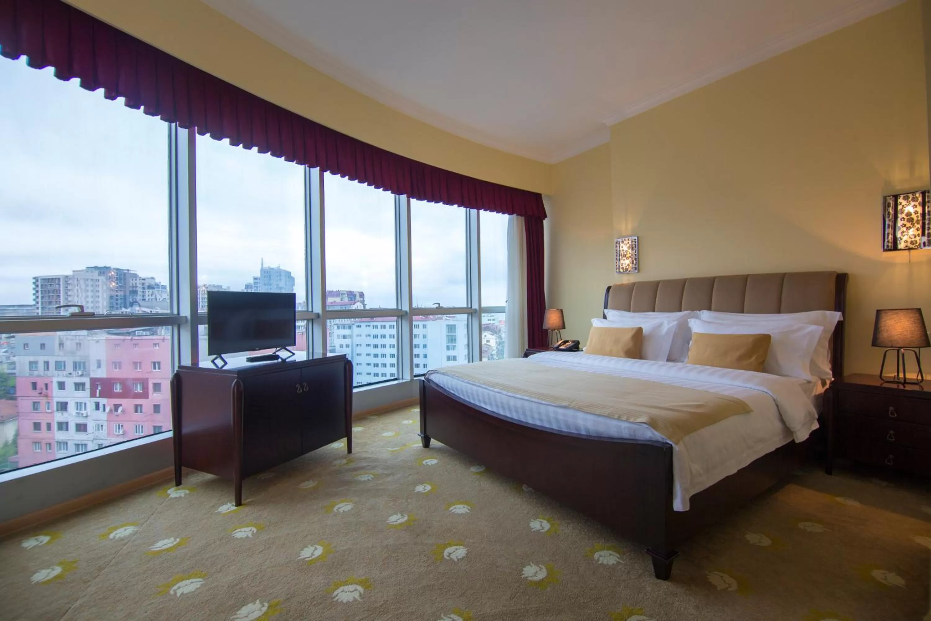 Bedroom, Bed in Hotel Aisi