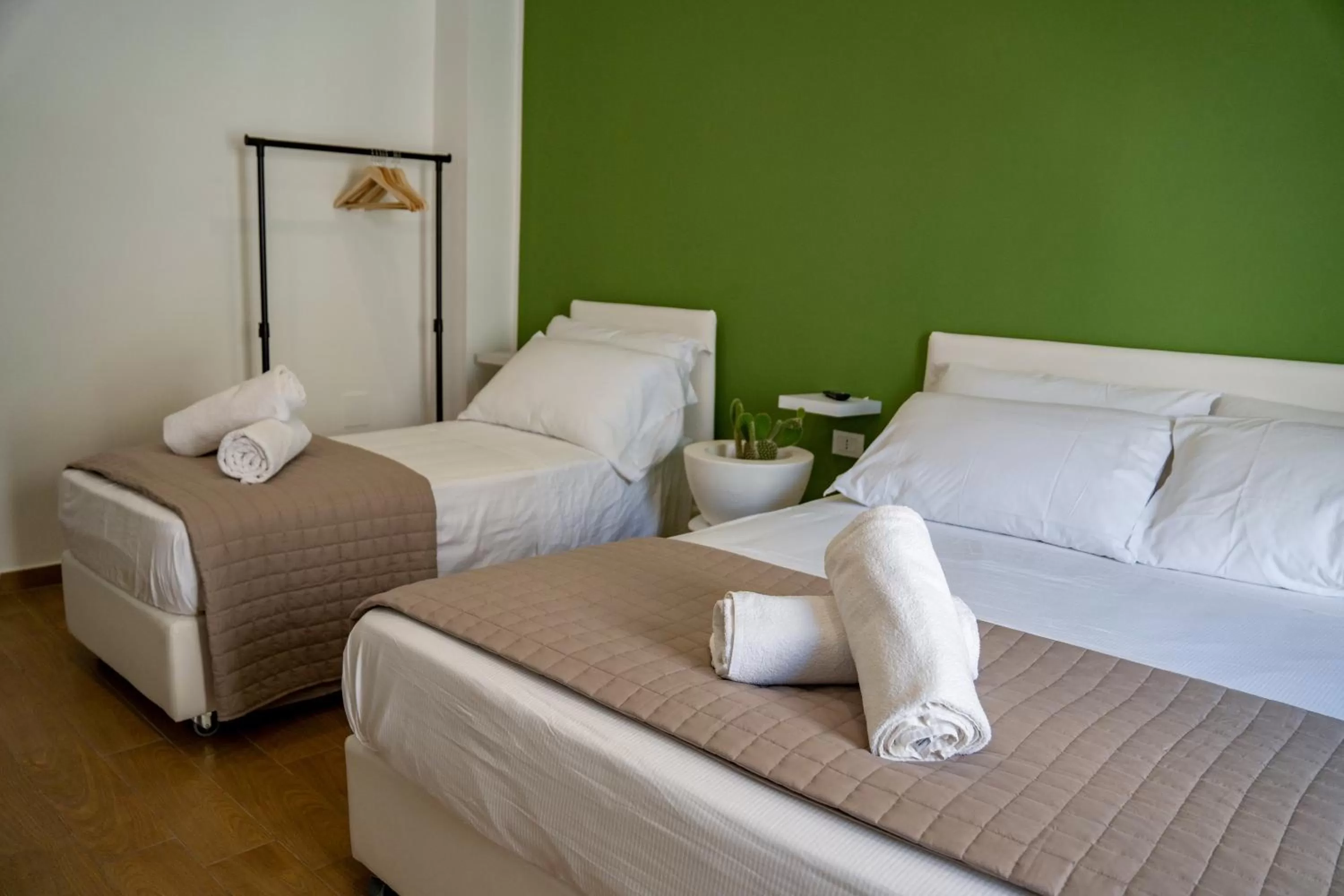 Bed in Verdirooms158