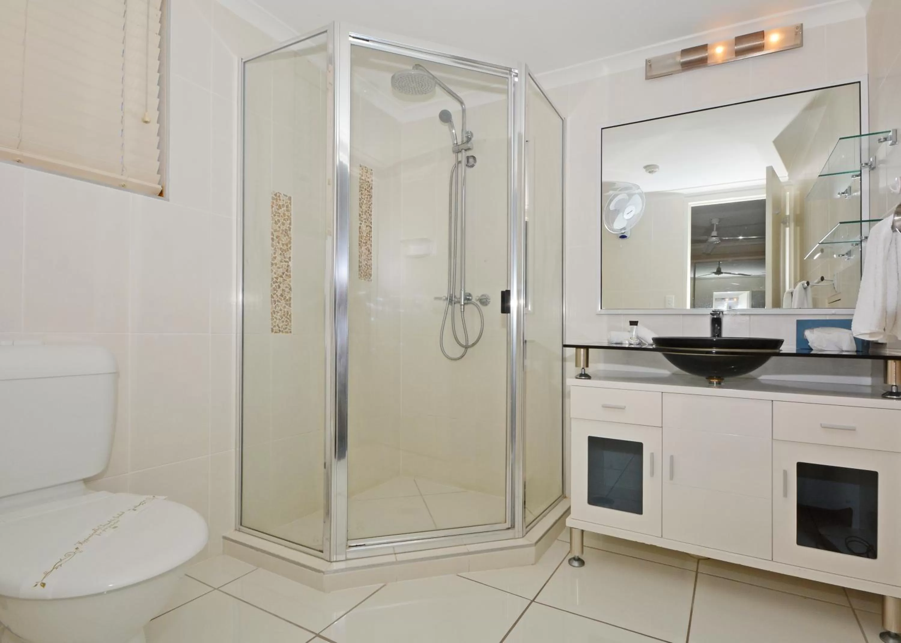 Shower in Riviera Resort