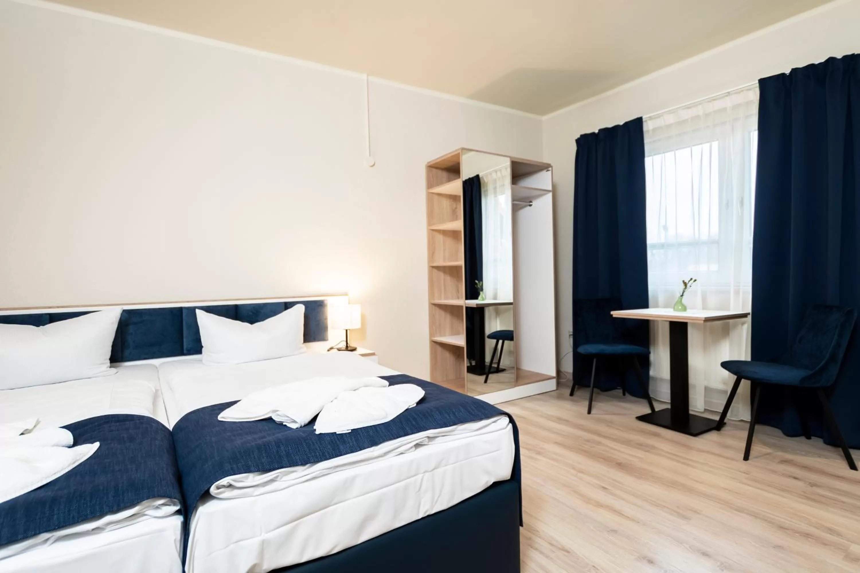 Bed in Aparthotel Stralsund Studios und Apartments