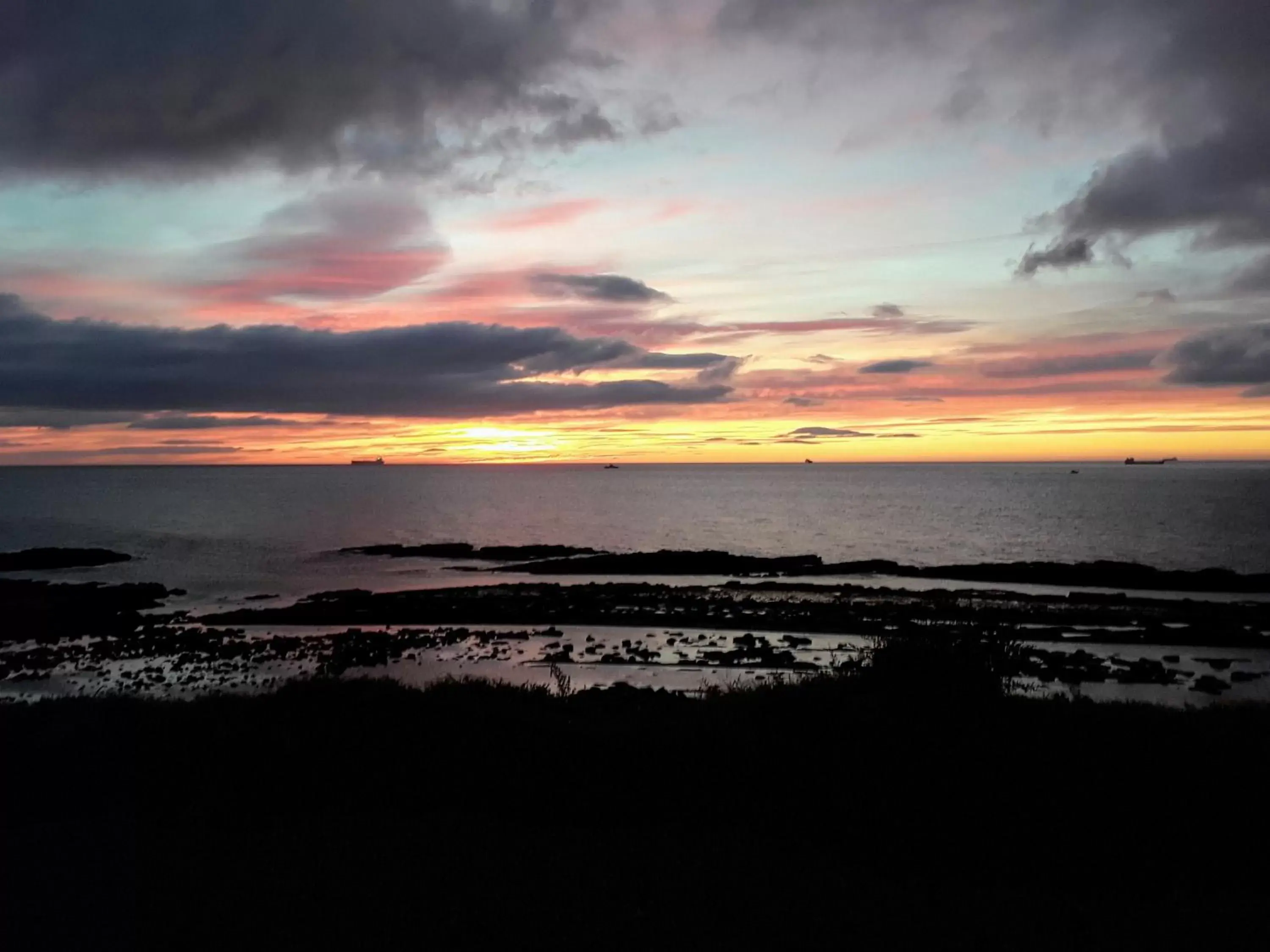 Twin Room in Punta Carnero Hostal singular Twin Room in Punta Carnero Hostal singular