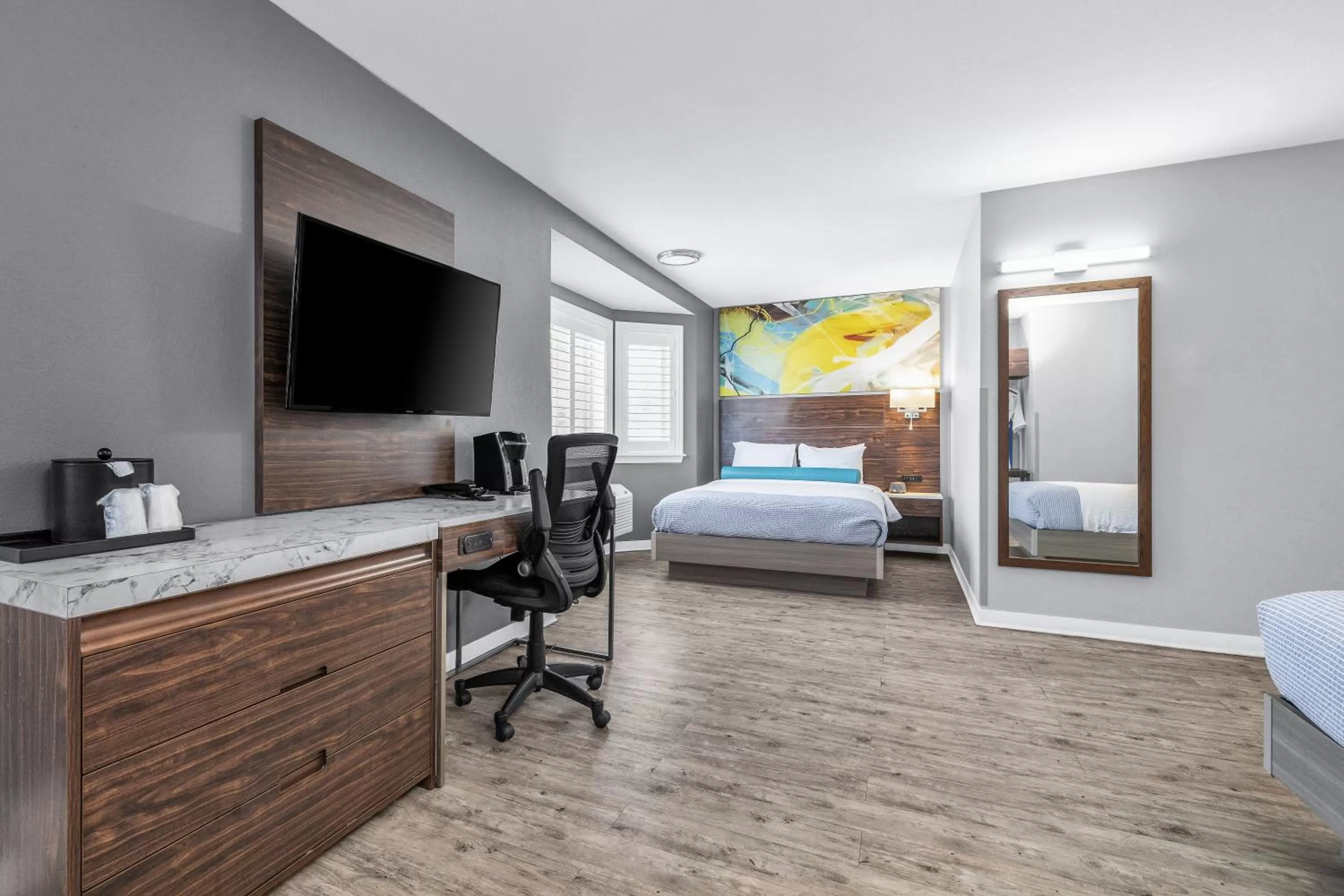 Bed in Inn at Rockaway San Francisco Pacifica