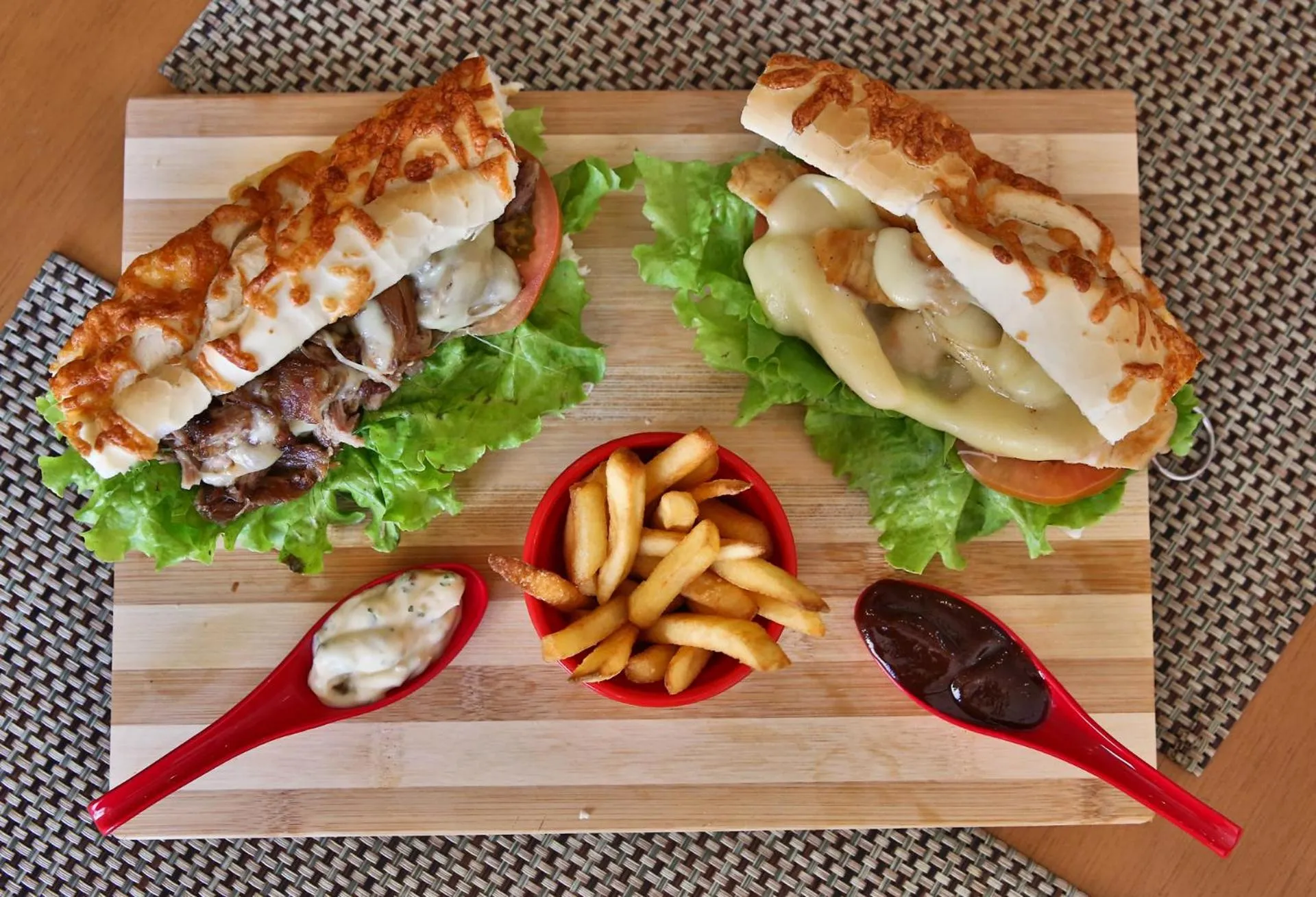 Restaurant/places to eat in San Diego Express Barro Preto