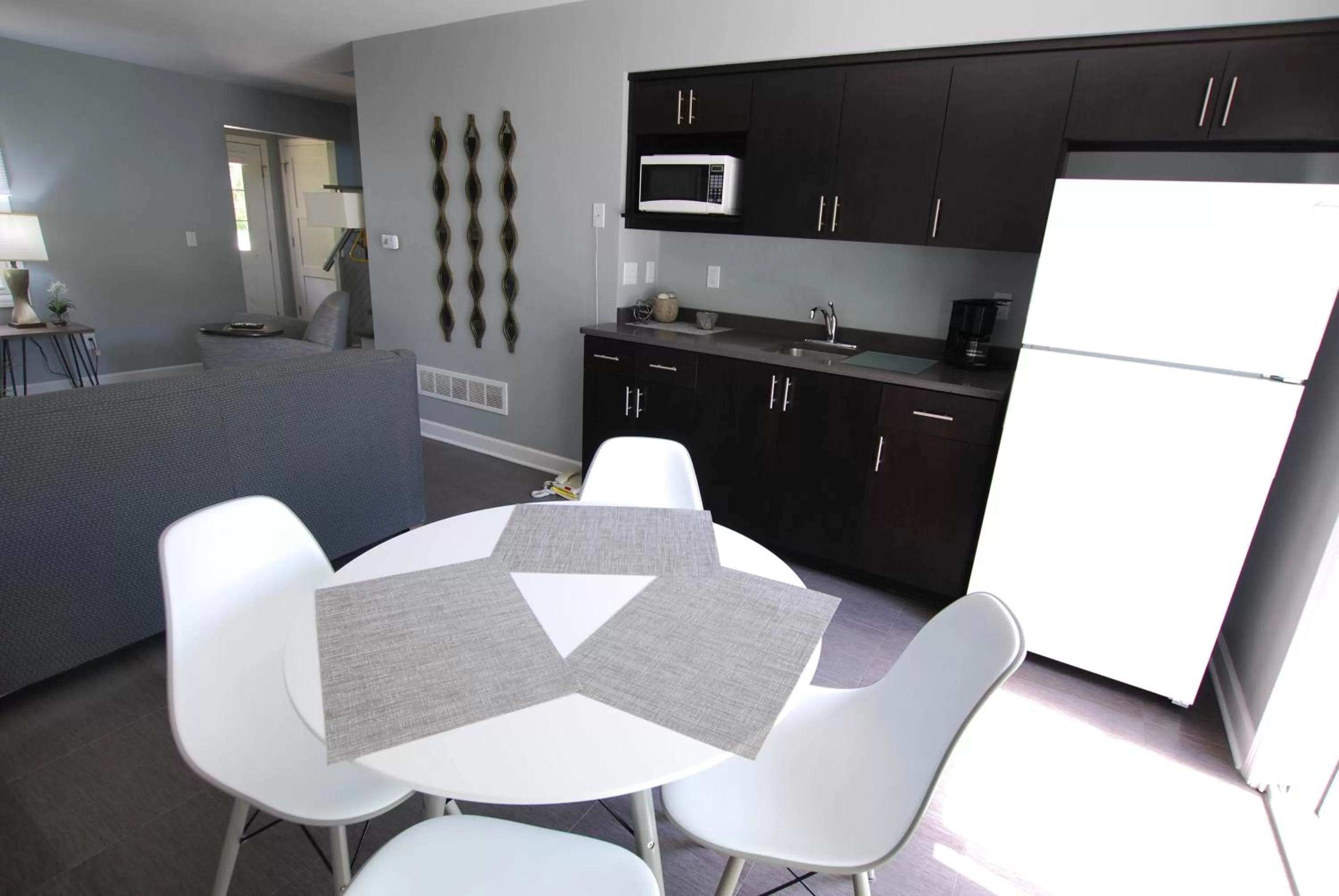 Kitchen or kitchenette in Homestead Suites - Fish Creek