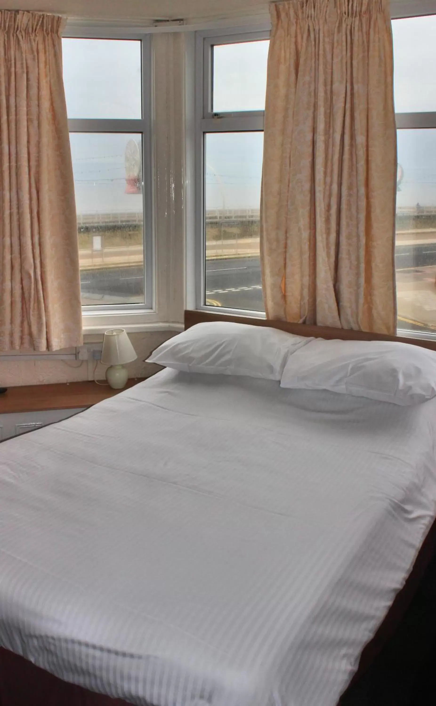 Double Room in The Colwyn Hotel - near Pleasure Beach Double Room in The Colwyn Hotel - near Pleasure Beach
