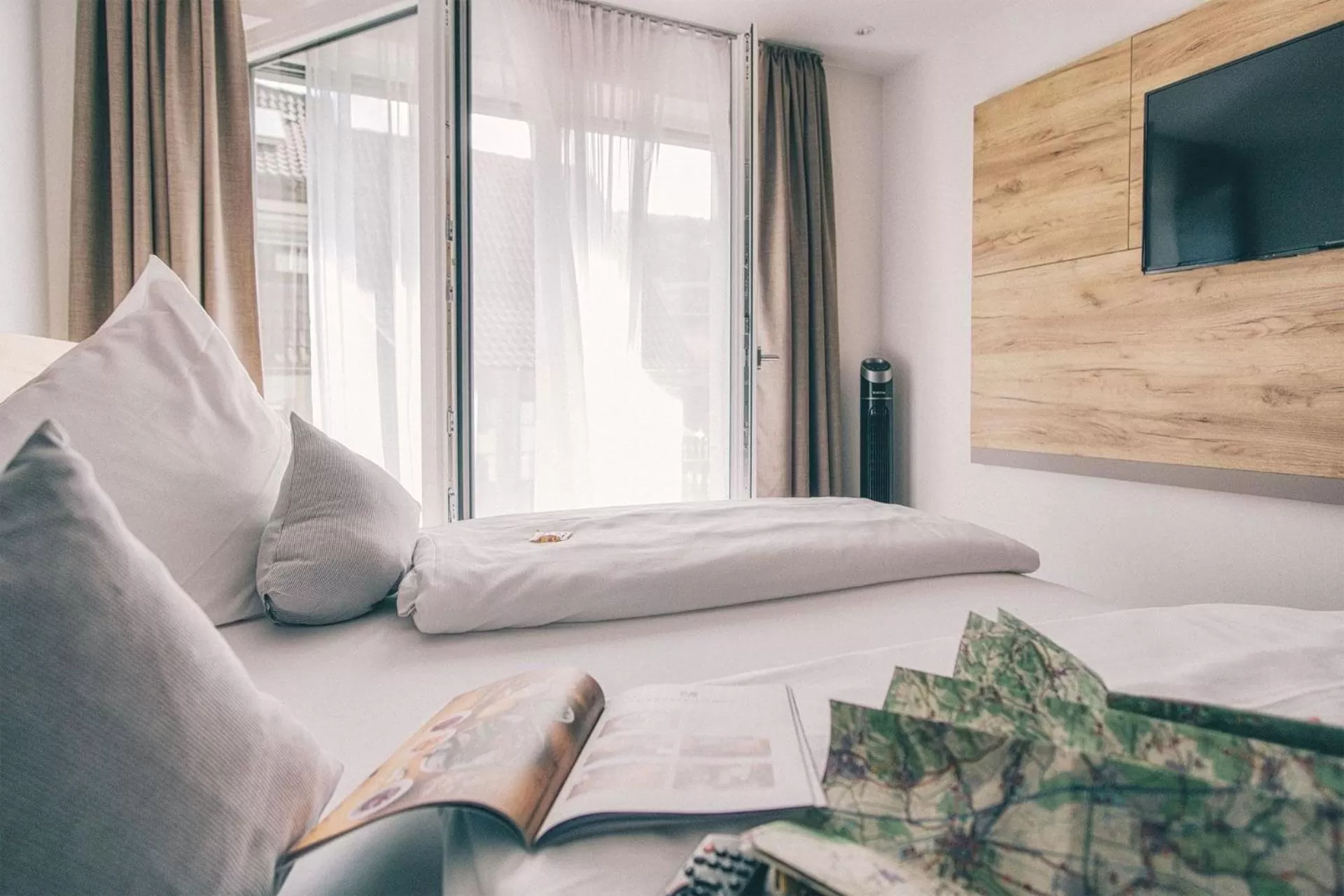 Bed in Hotel Restaurant Kochschule Rössle