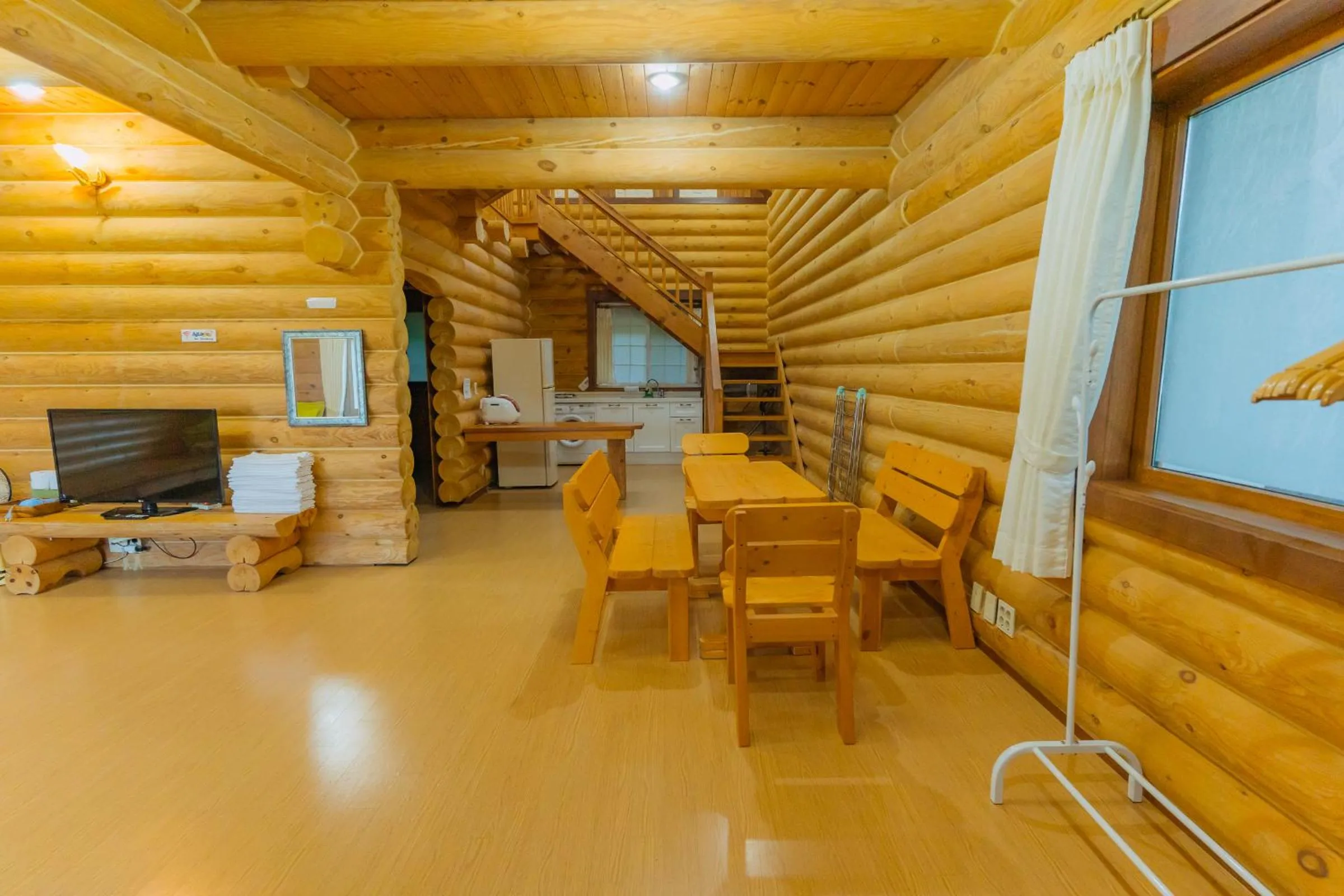 Kitchen or kitchenette in Jungmun Log Pension & Resort