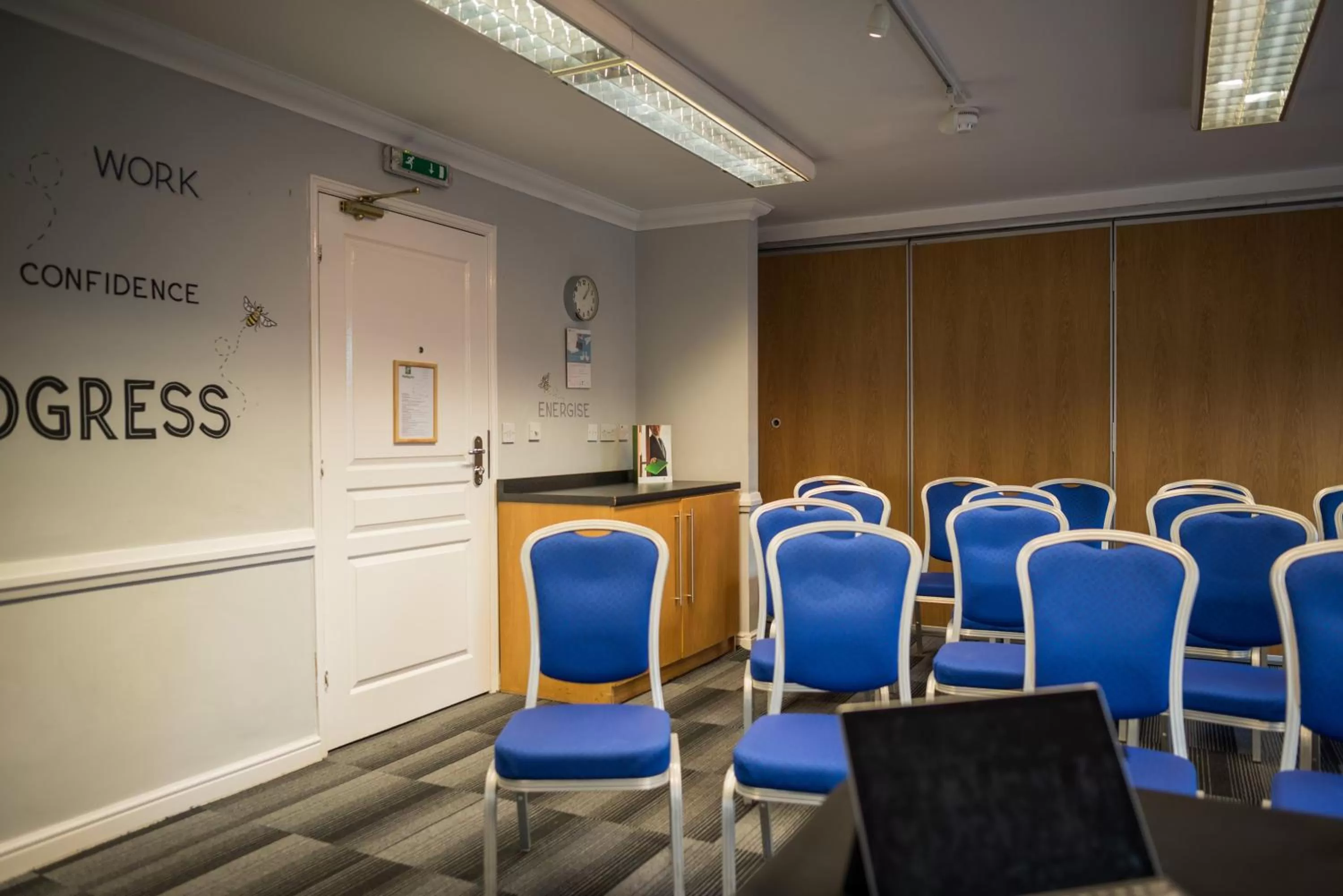 Meeting/conference room in Holiday Inn Manchester West by IHG