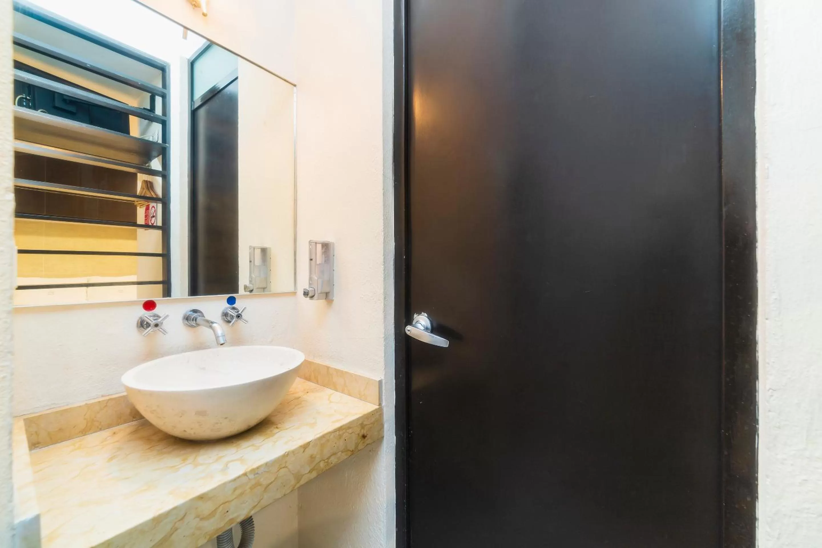 Bathroom in Hotel Kapu, Puebla