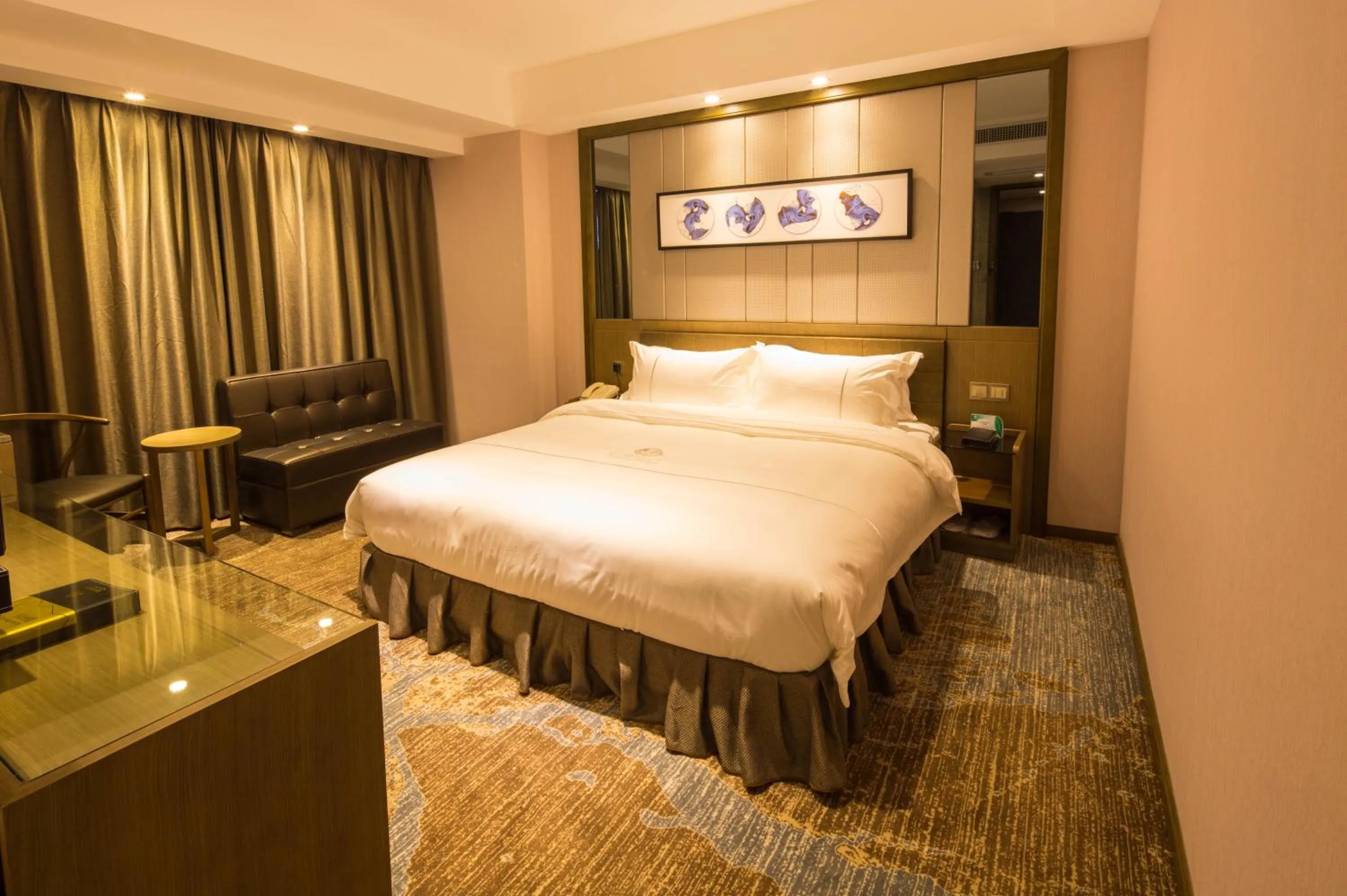 Bedroom in INSAIL Hotel (Shenzhen Dongmen Branch)