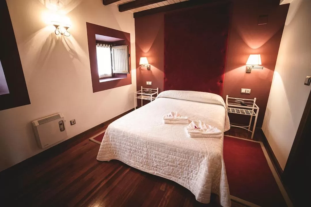 Photo of the whole room, Bed in Posada Cicero