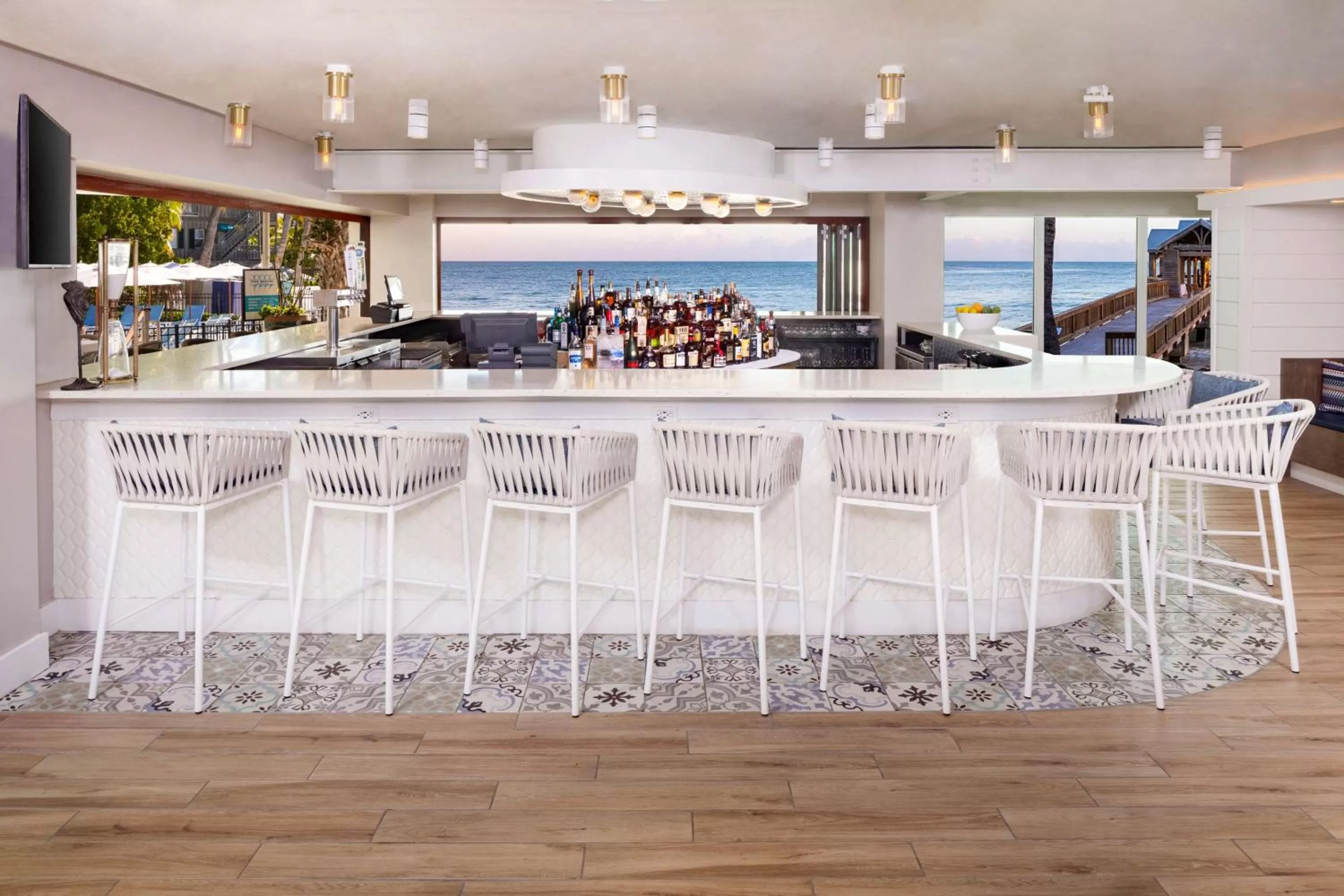 Lounge or bar in The Reach Key West, Curio Collection by Hilton